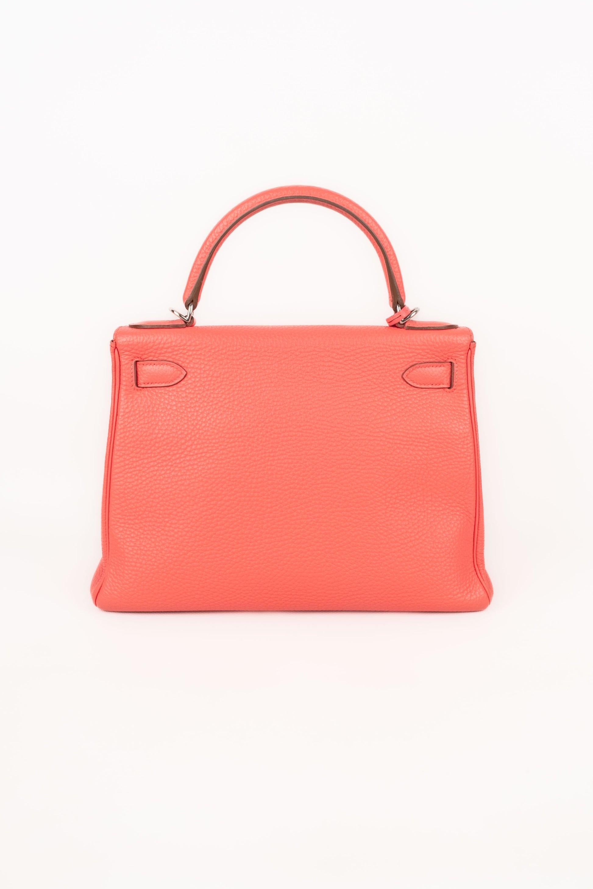 Hermès Retourne Kelly Bag, 2013 In Excellent Condition For Sale In SAINT-OUEN-SUR-SEINE, FR