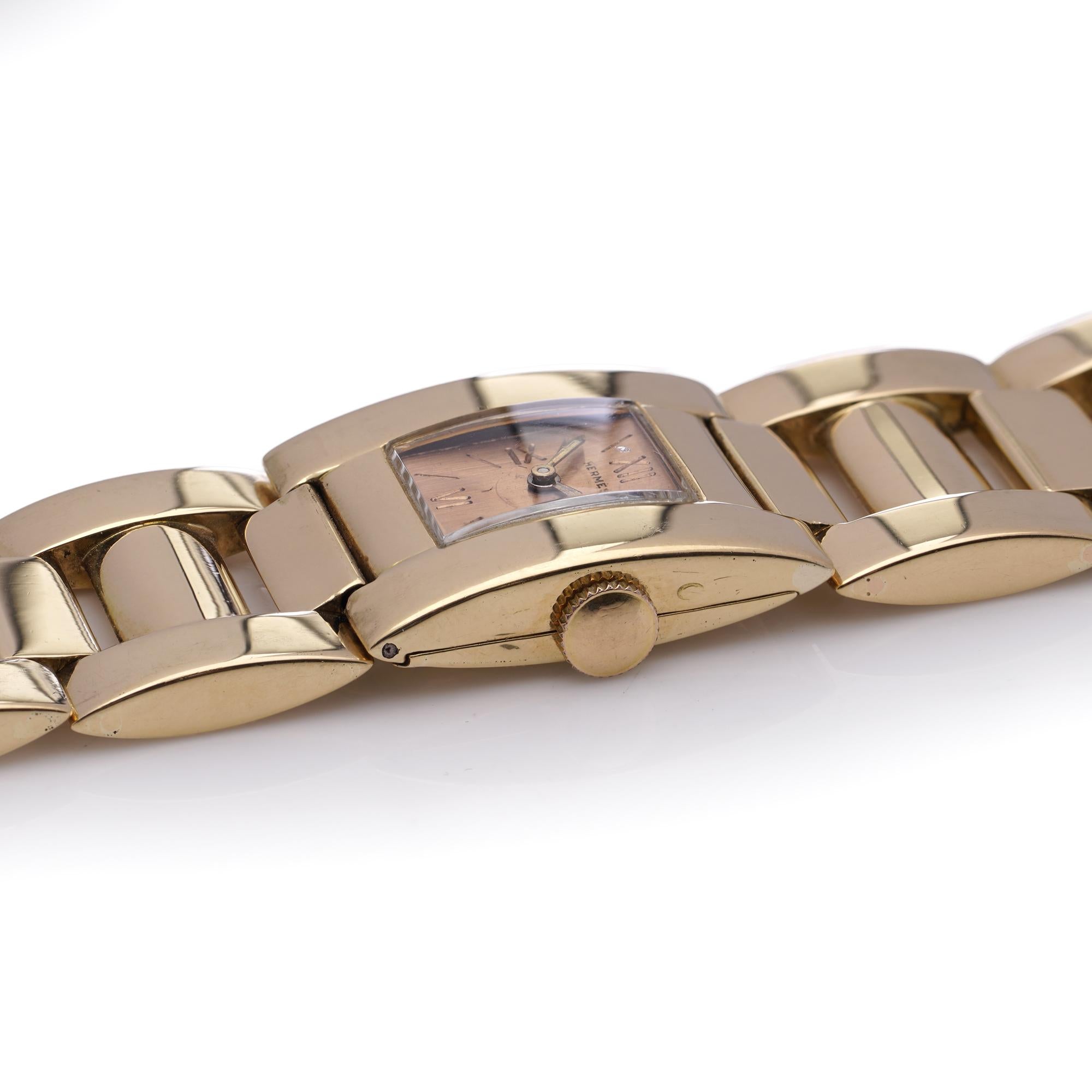 Hermès Retro-Stil 18kt Gold Damen-Armbanduhr, CIRCA 1950er Jahre im Angebot 5