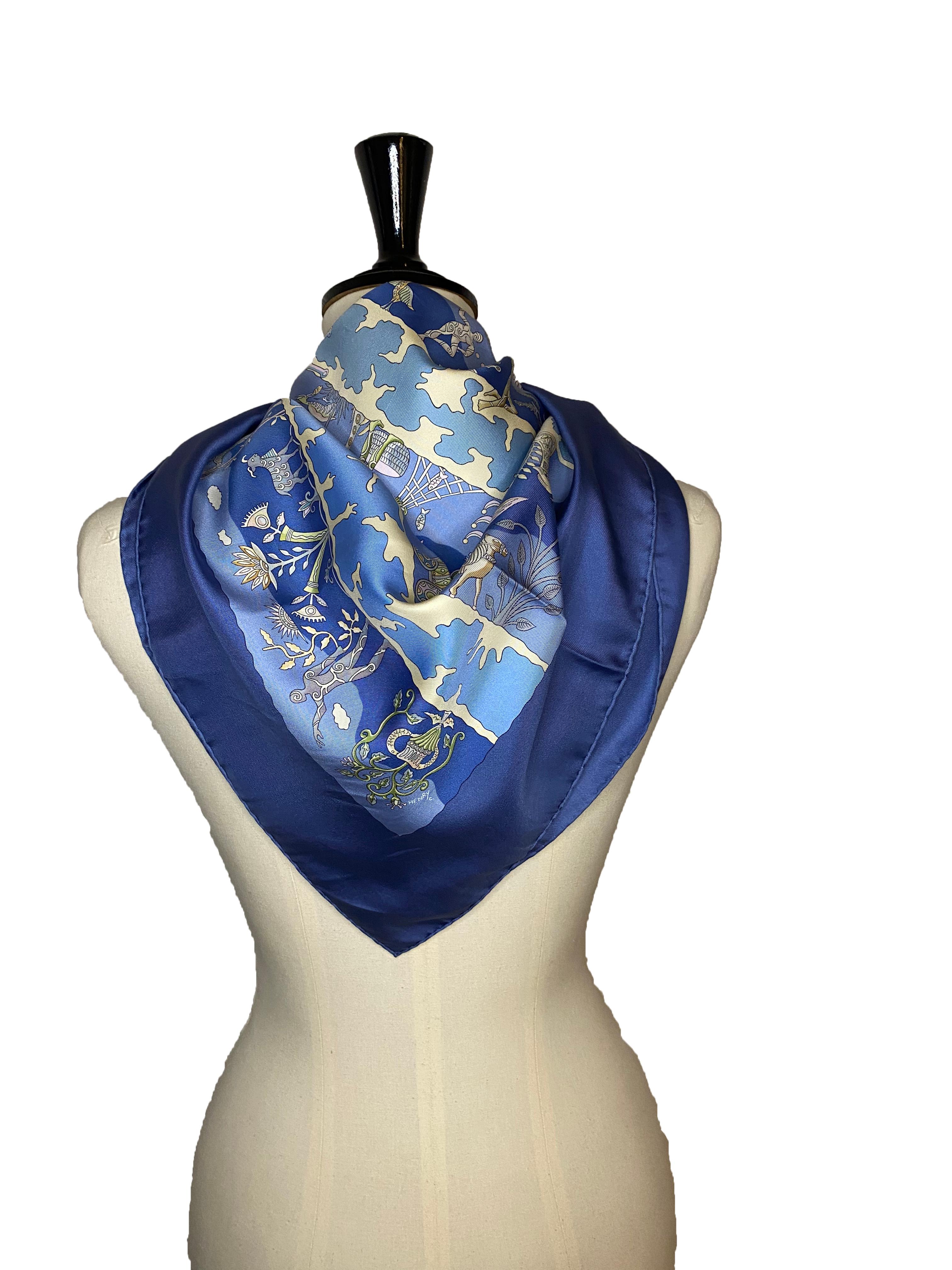 Hermes 'Rives Fertiles' Silk Scarf 90cm x 90cm en Excelente estado para la venta en Glasgow, GB
