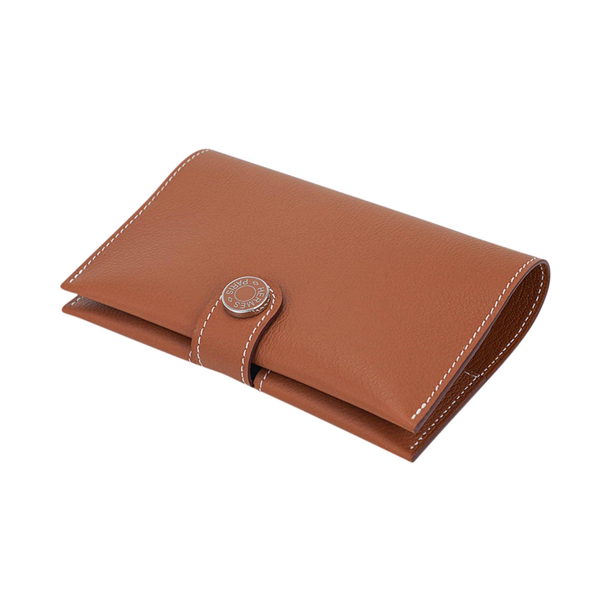 Hermes R.M.S. Passport Holder Gold Evercolor Calfskin For Sale 1