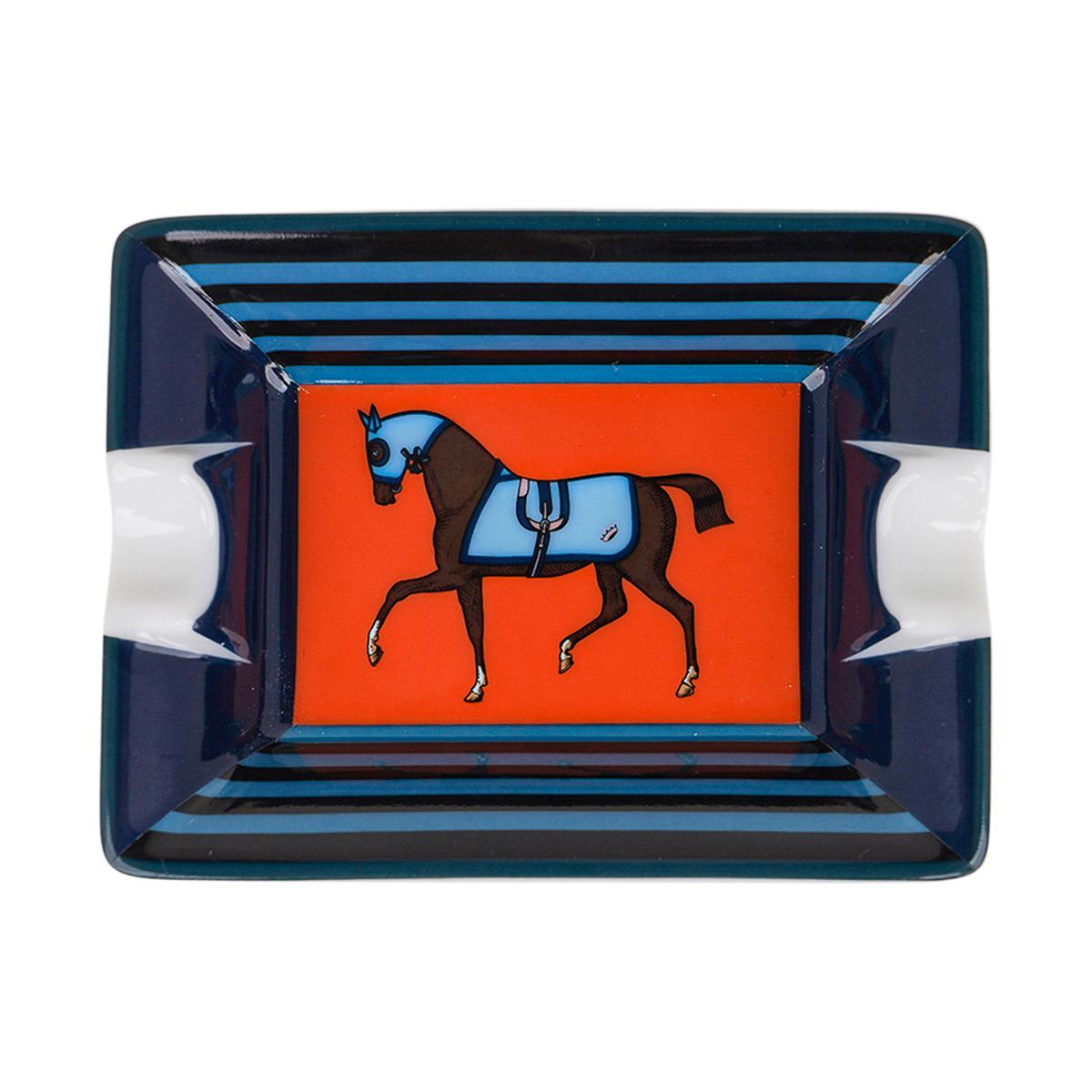 Hermes Rocabar a Cheval Mini Ashtray Set of Two Porcelain In New Condition For Sale In Miami, FL