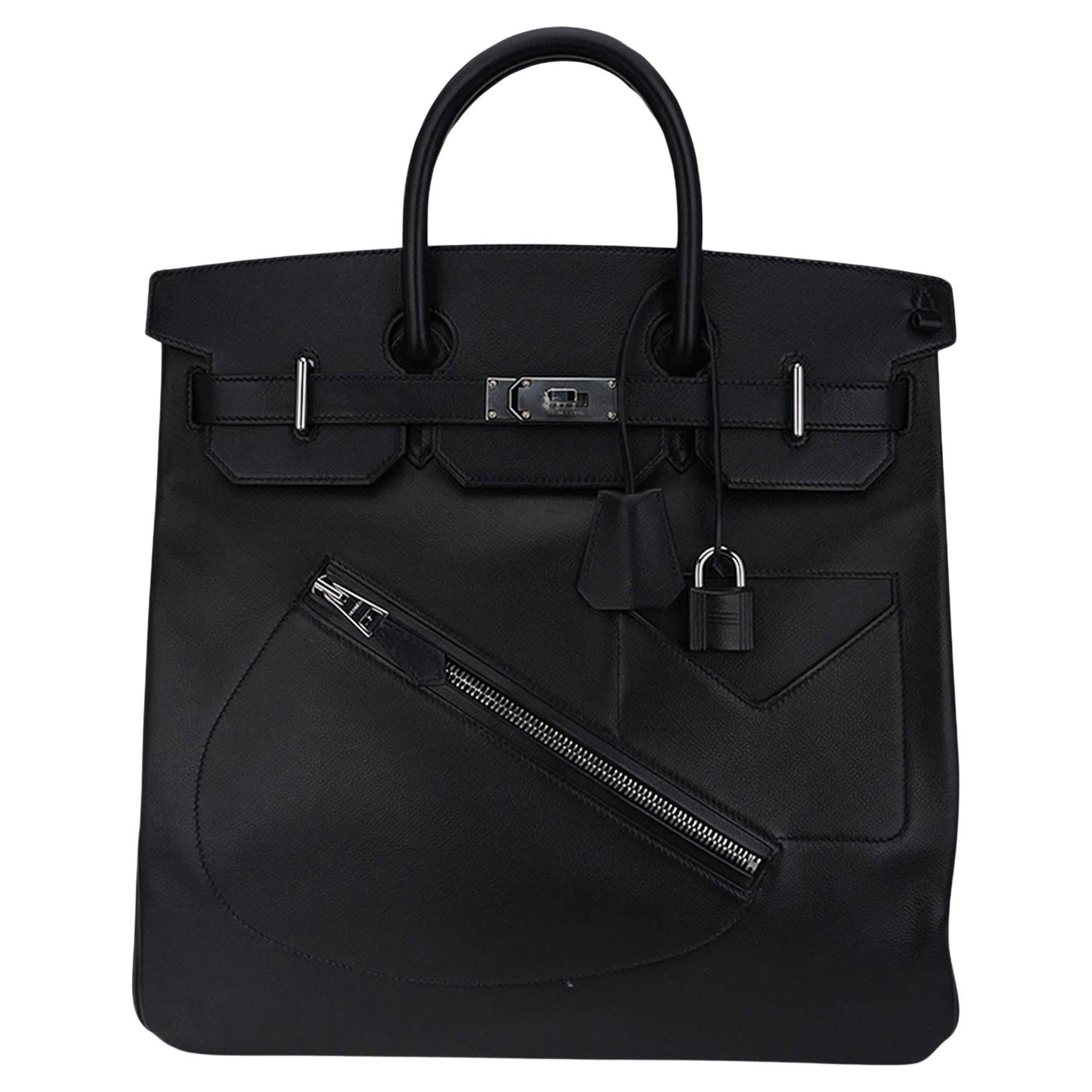 Fashionphile - If you like the Hermes Kelly, you'll love the Brillant, one  of the most iconic bags from Delvaux. The style comes in PM, MM, and GM  sizes and takes over