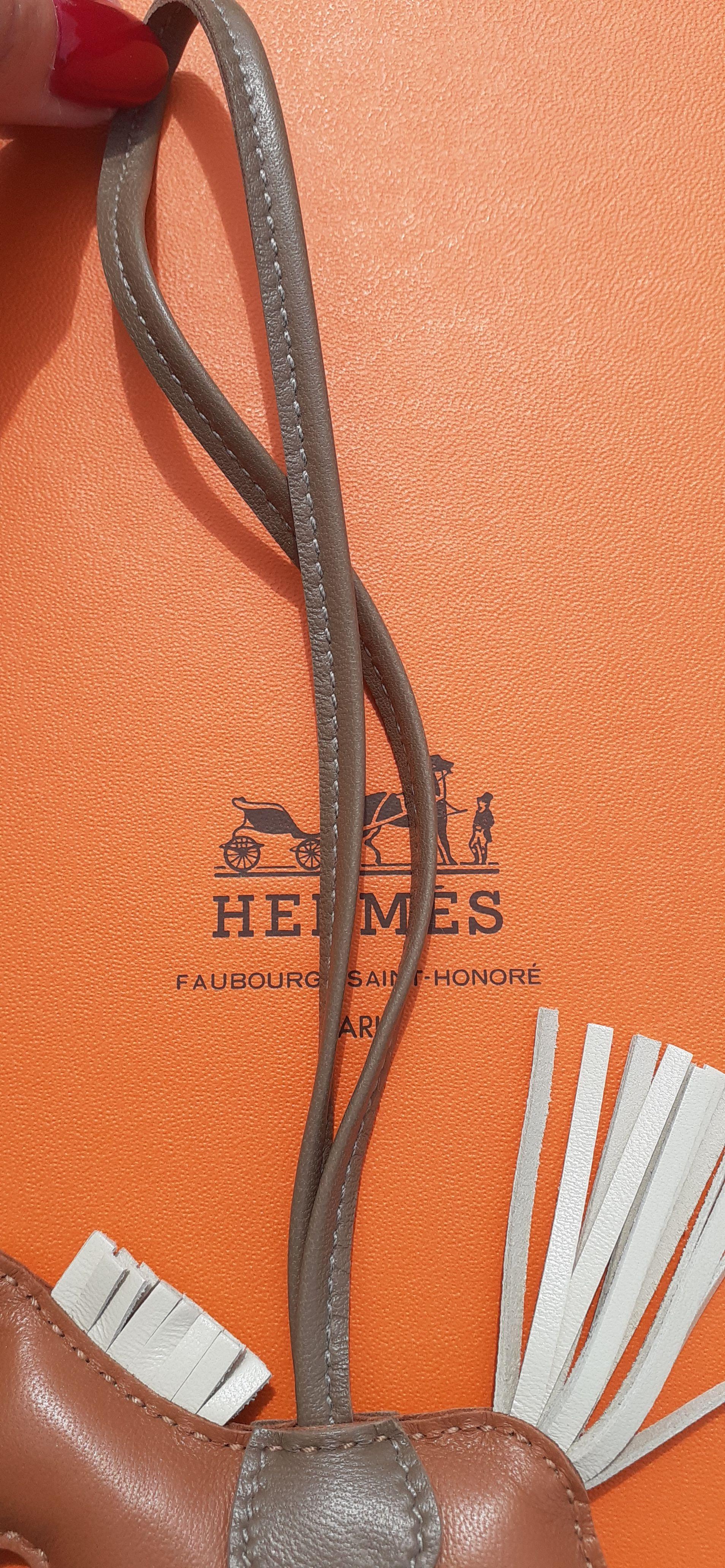 Brown Hermès Rodeo Bag Charm Horse Shaped Gold Craie Etoupe Leather