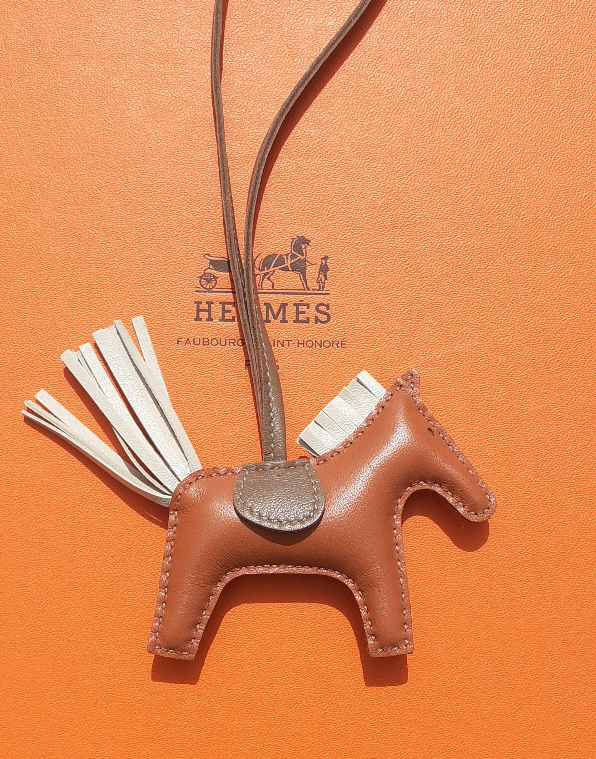 Hermès Rodeo Bag Charm Horse Shaped Gold Craie Etoupe Leather 2
