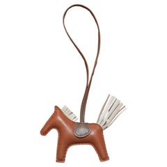 Hermès Rodeo Bag Charm Horse Shaped Gold Craie Etoupe Leather