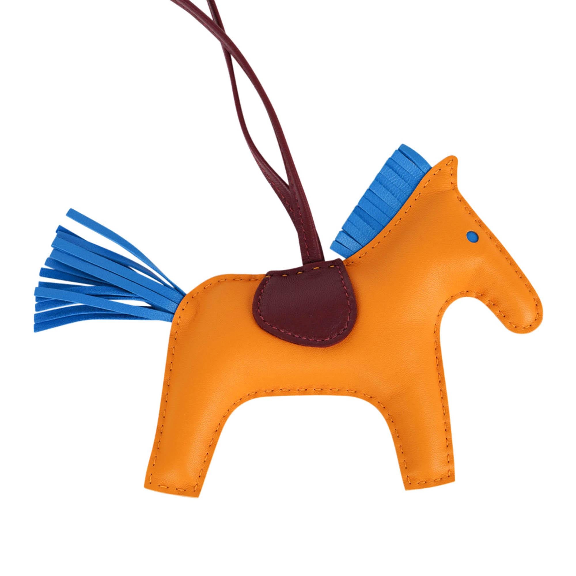 Hermes Rodeo Bag Charm MM Jaune D'Or Blue Zanzibar Rouge H. H. In condizioni Nuovo in vendita a Miami, FL