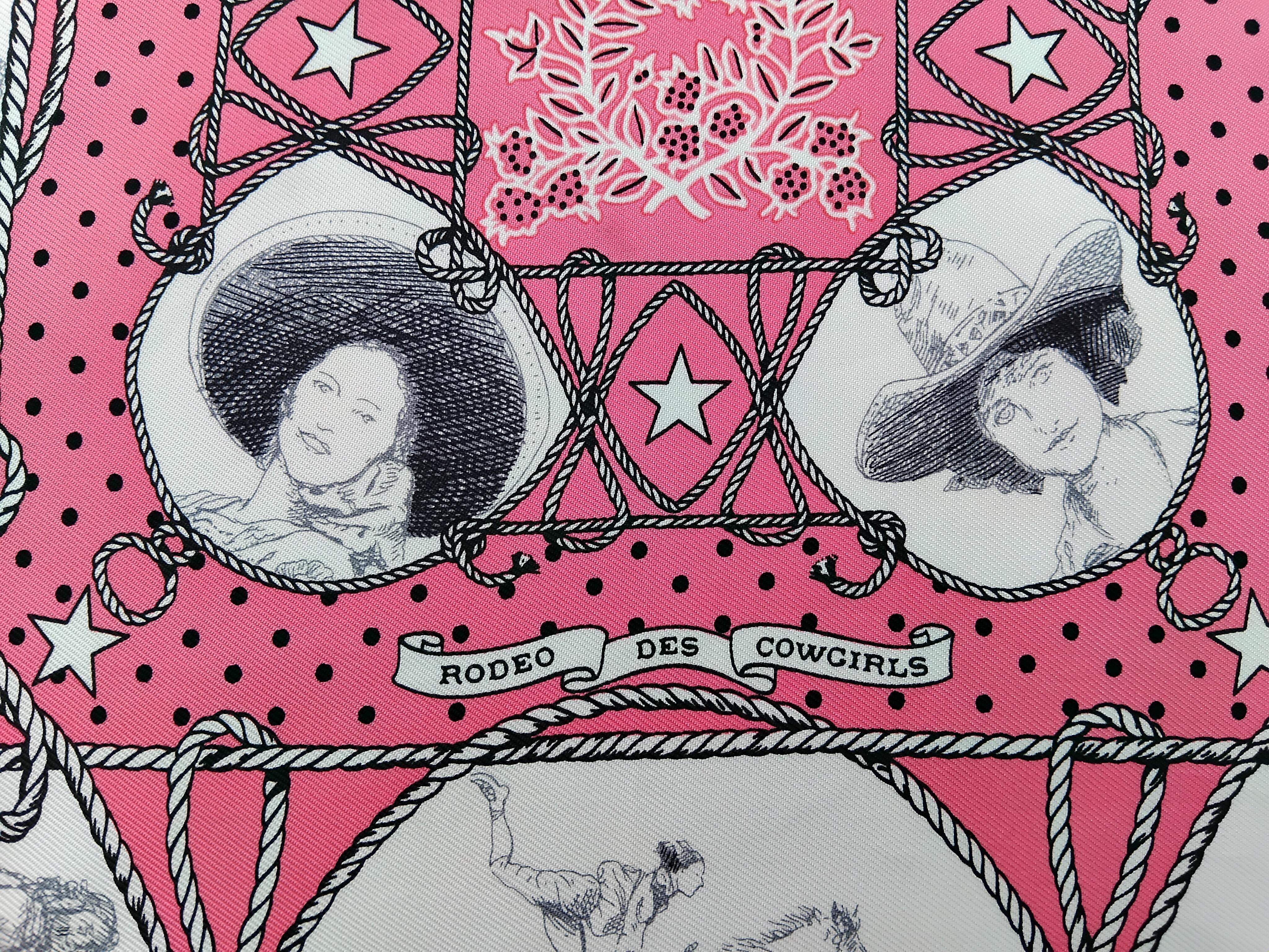 Hermès Rodeo Des Cowgirls Bandana Seidenschal 55 cm Kermit Oliver Pferd TEXAS (Violett)