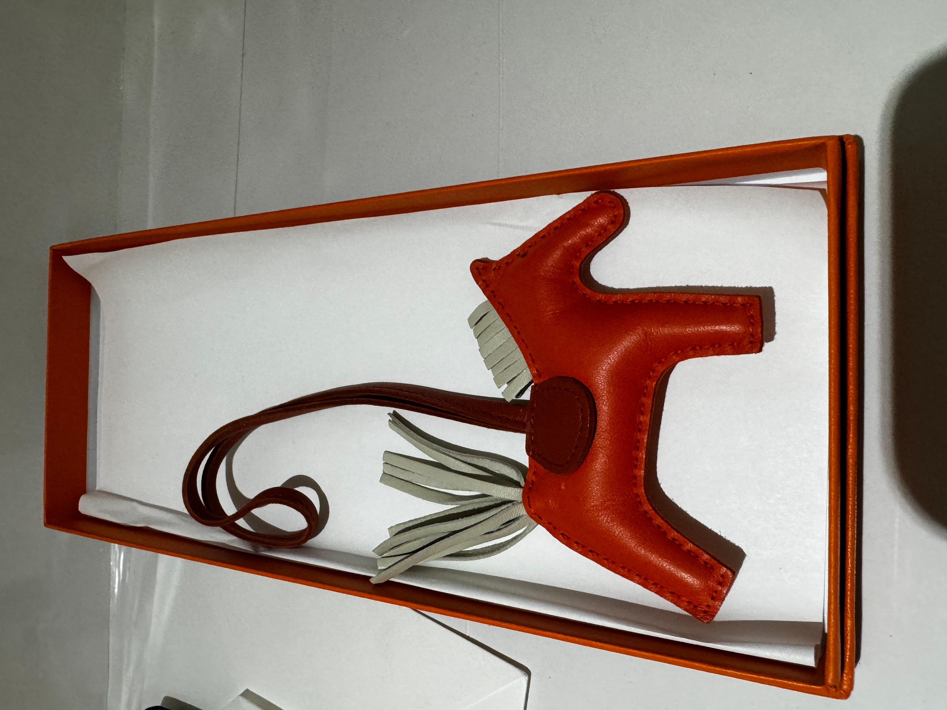Hermes Rodeo Horse Bag Charm PM in Orange In New Condition For Sale In London, England