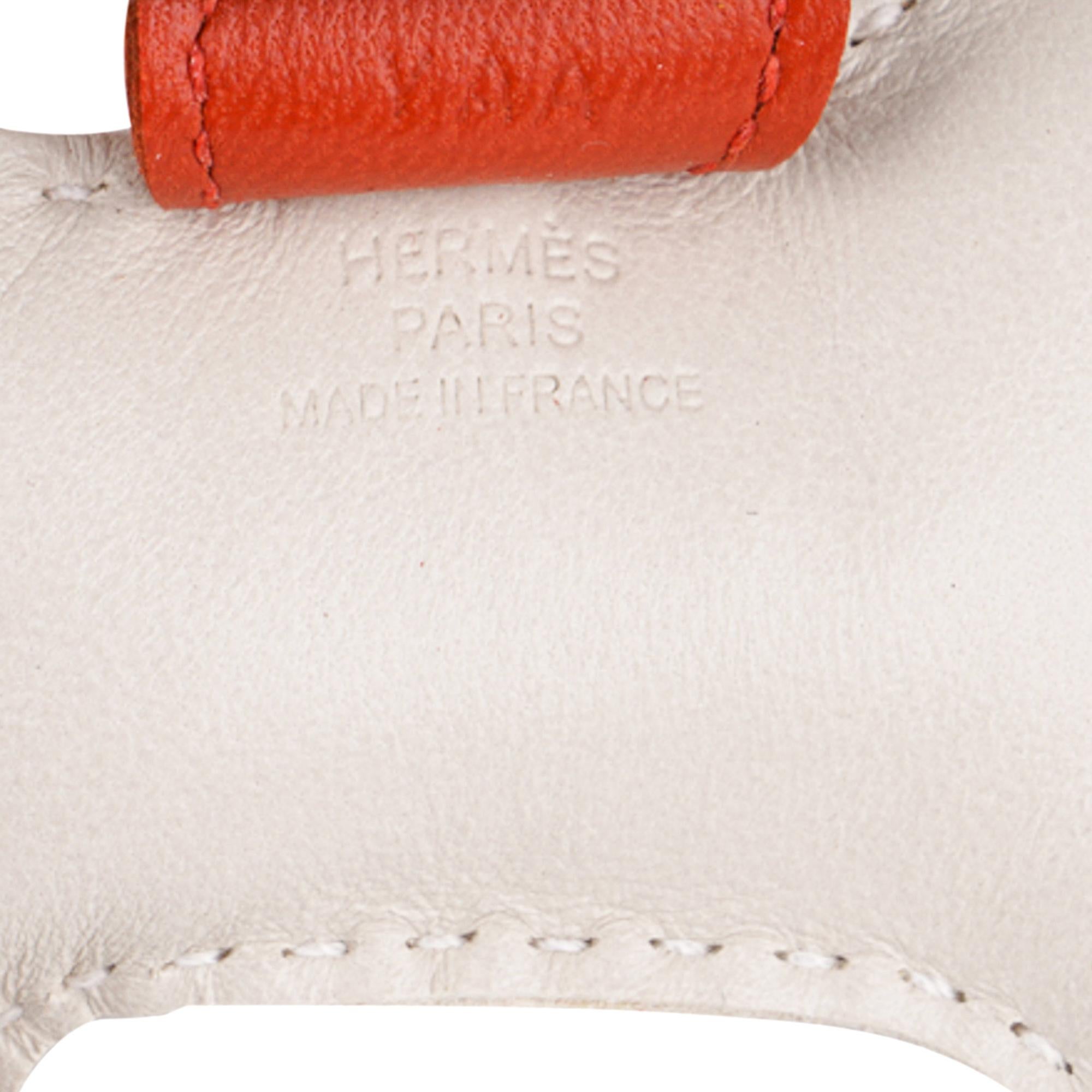 Hermes Rodeo PM Bag Charm Craie / Sesame / Cornaline New en vente 4