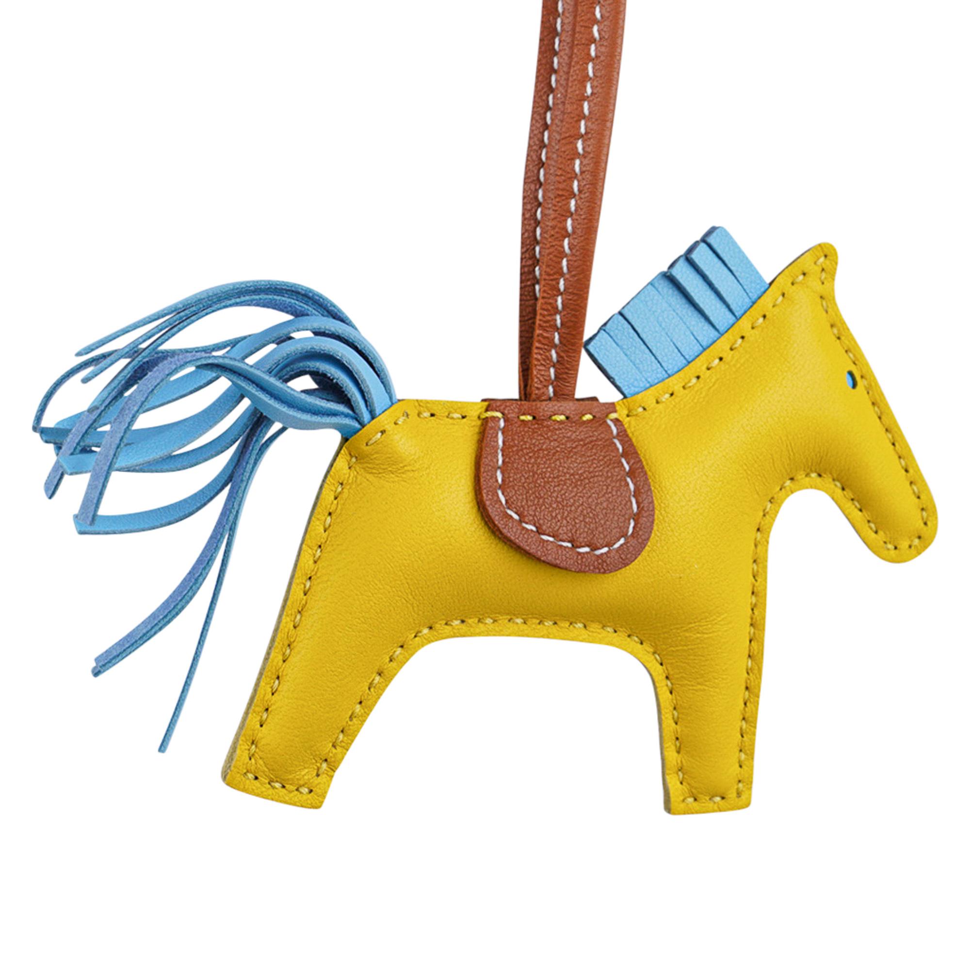 hermes rodeo charm