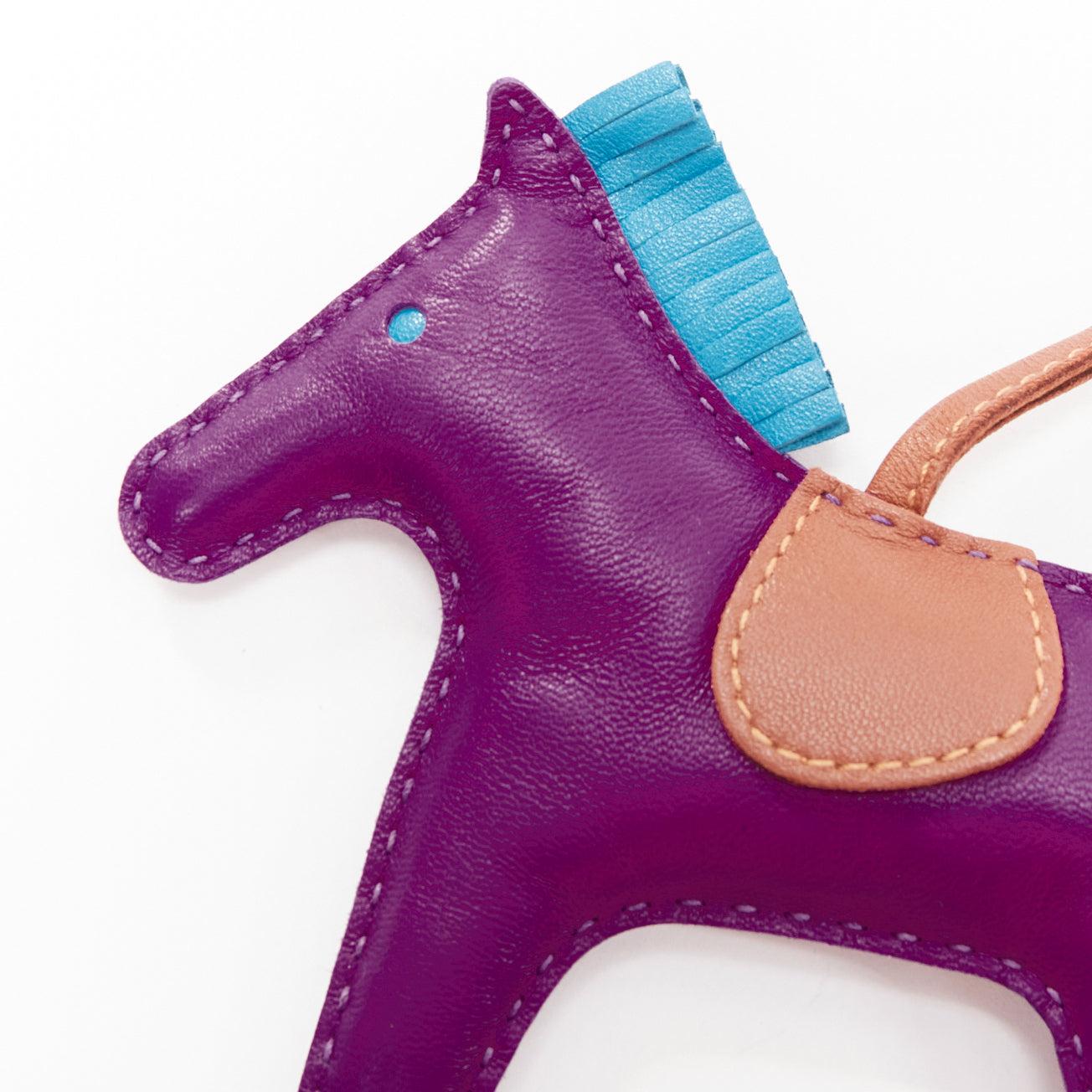 HERMES Rodeo PM purple leather brown trim fringed tail horse charm In Good Condition For Sale In Hong Kong, NT