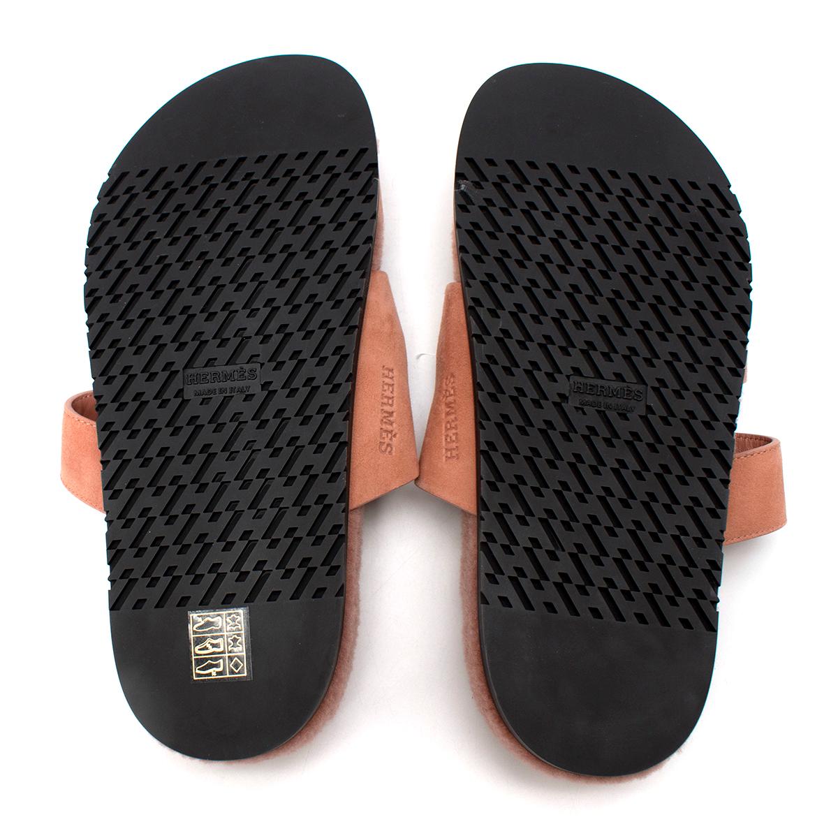 Hermes Rose Aube Shearling Chypre Sandal - Sold Out - Us size 10 For Sale 1