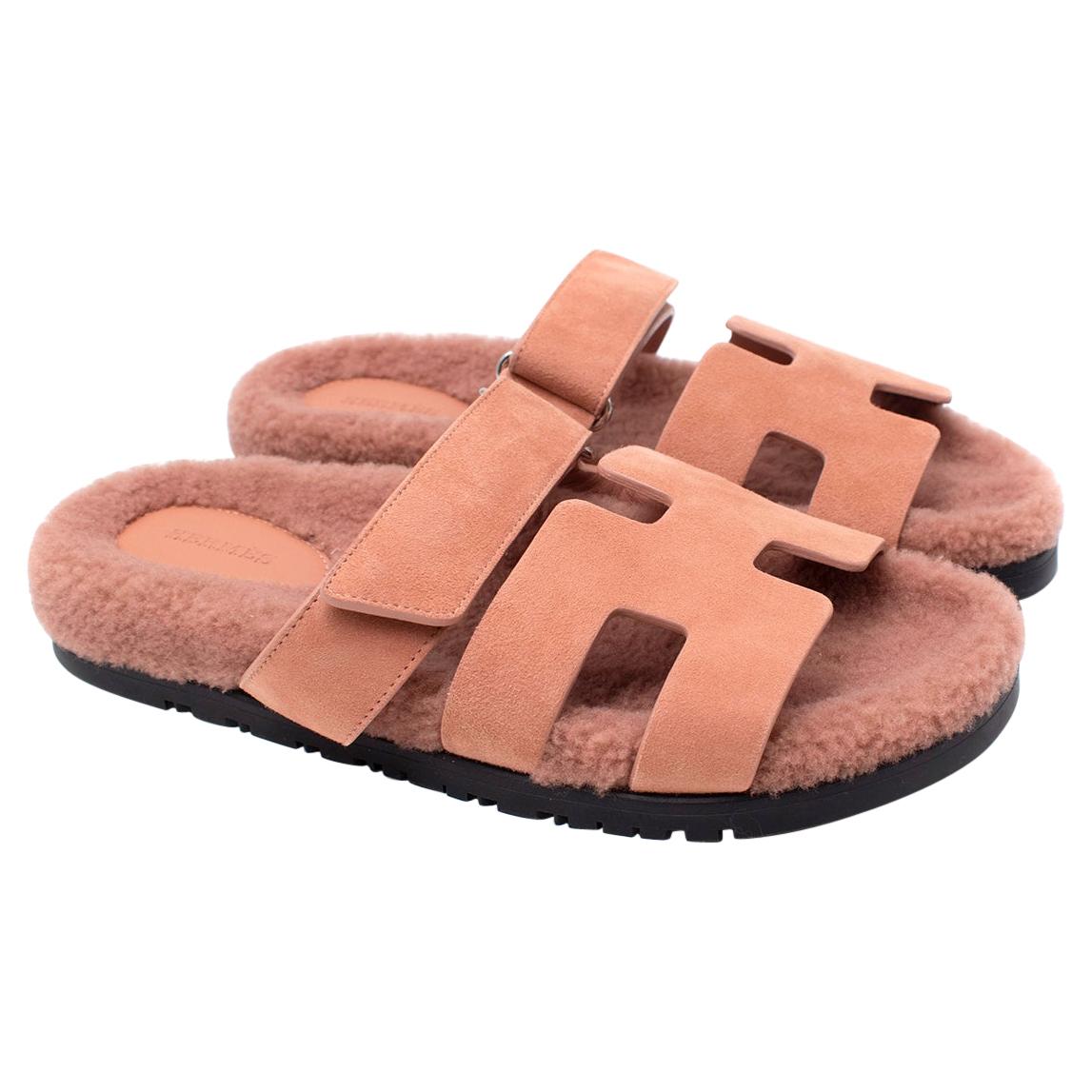 Hermes Rose Aube Shearling Chypre Sandal - Sold Out - Us size 10 For Sale