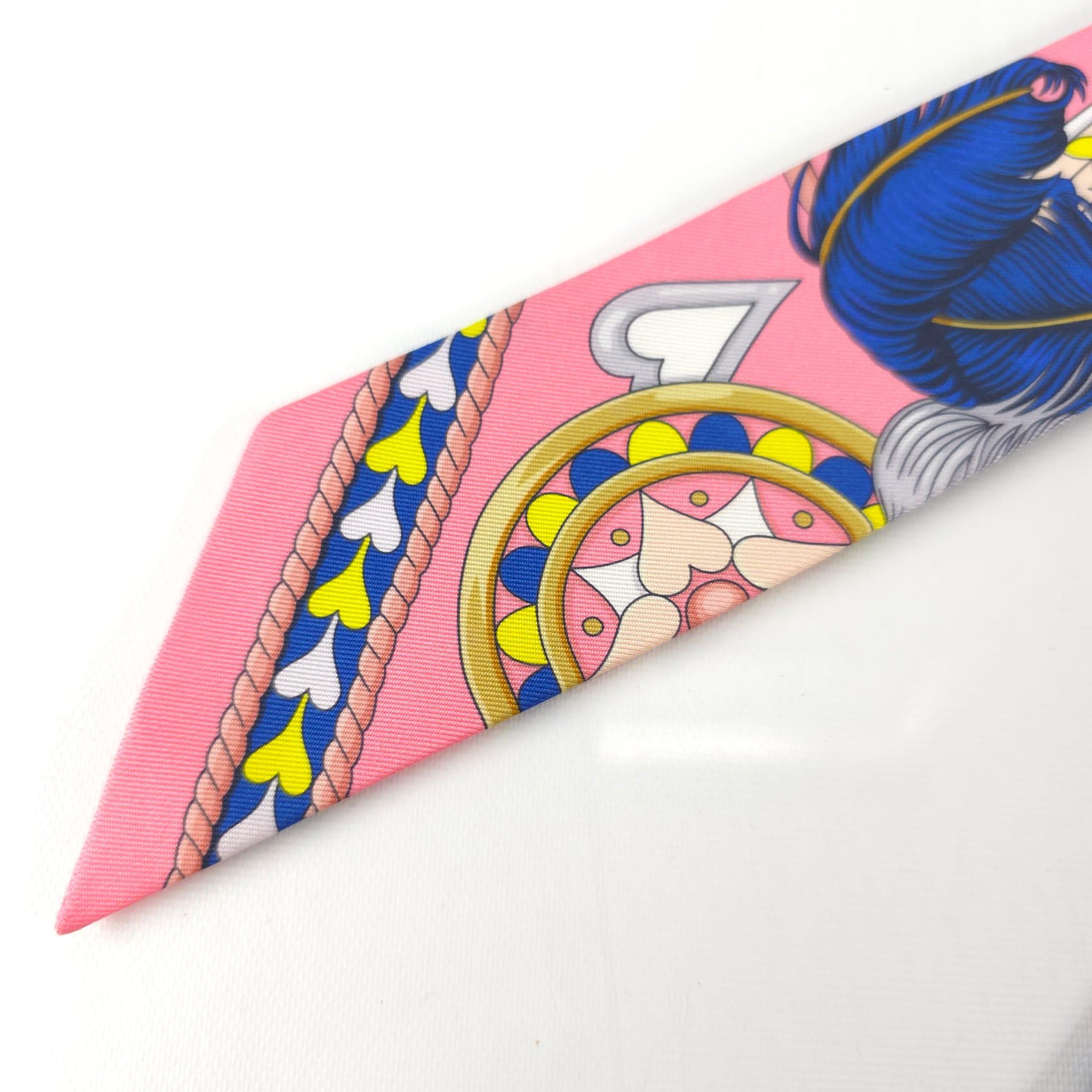 Hermès rose bonbon, bleu vif & blanc silk  Harnais de Coeur Twilly In New Condition In Nicosia, CY