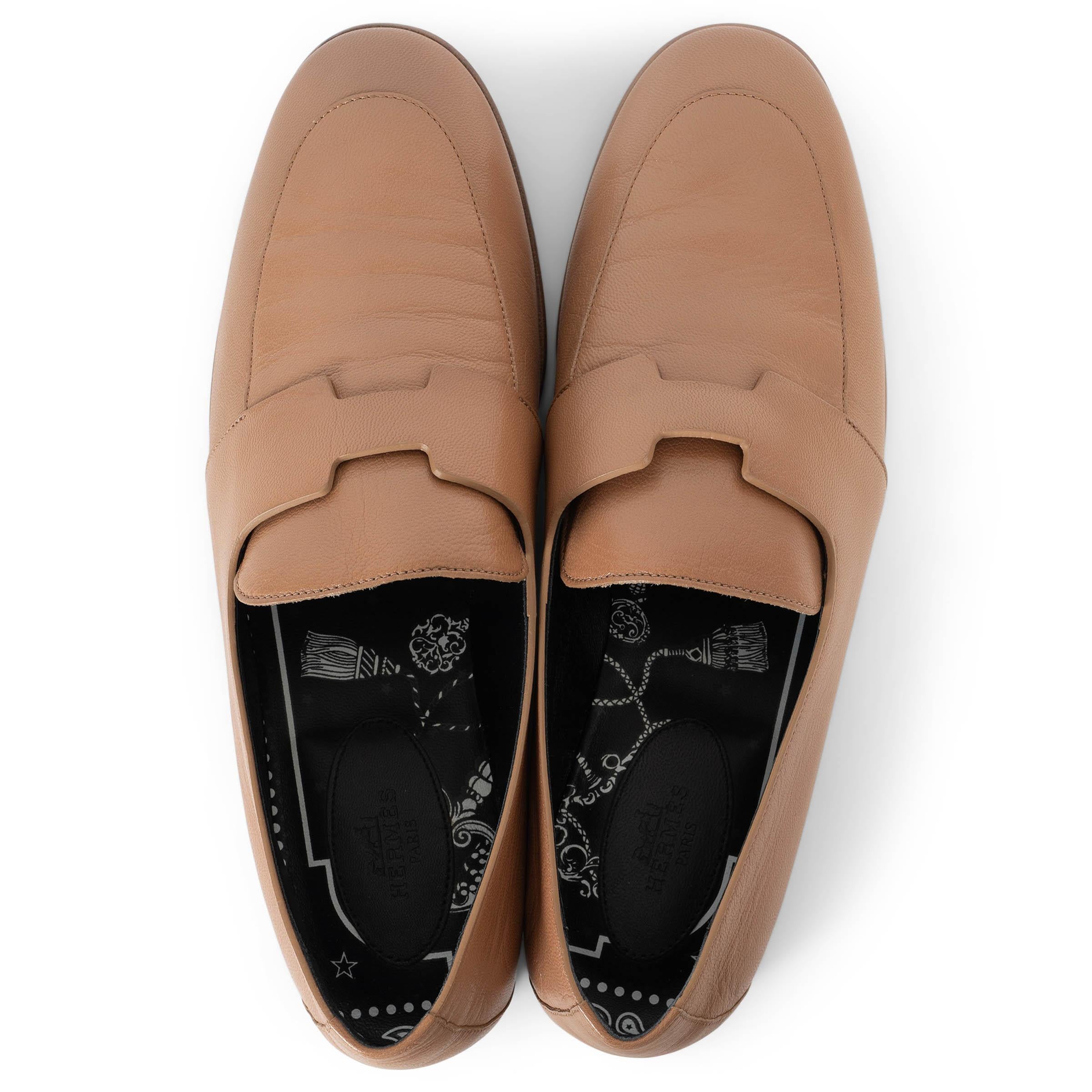 HERMÈS Chaussures plates ANCORA en cuir rose bubinga nude 38 Pour femmes en vente