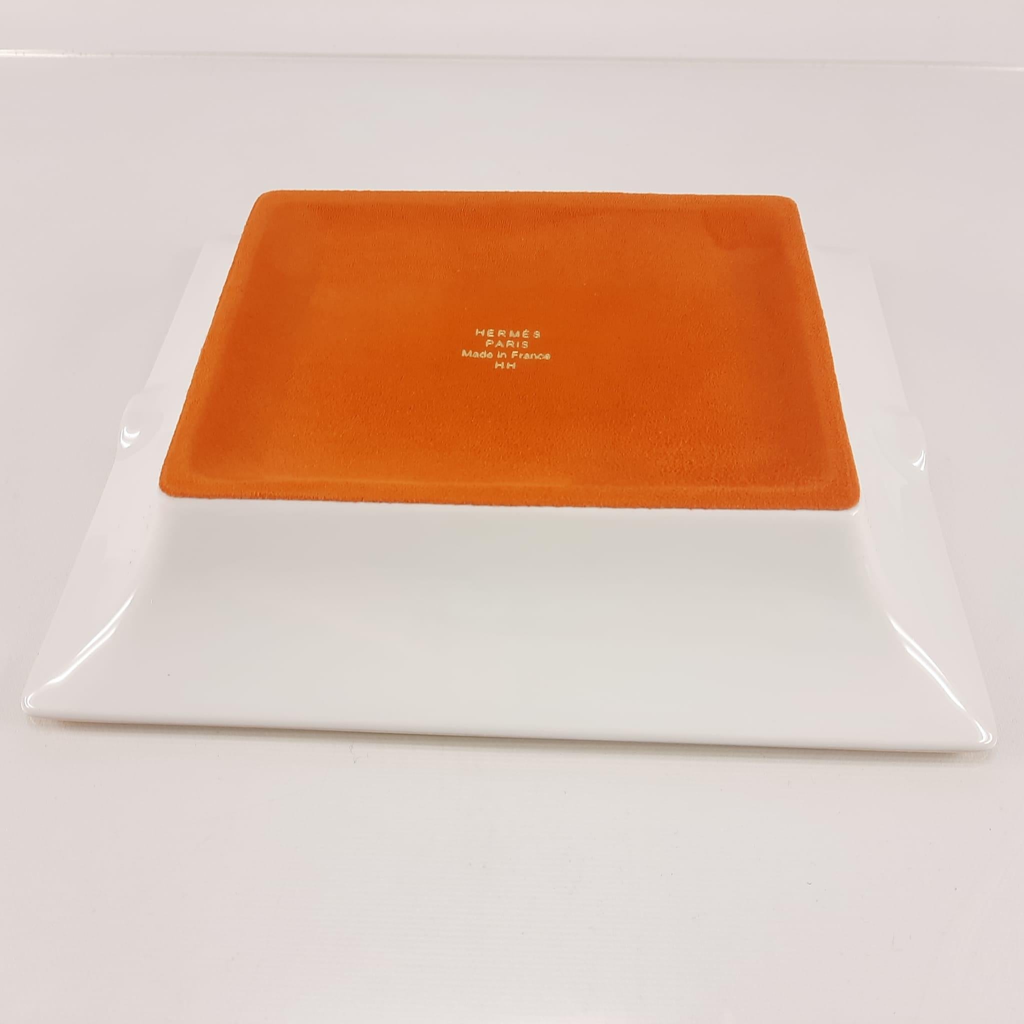 Hermes Rose / Citron Garde-Robe Pop ashtray In New Condition In Nicosia, CY