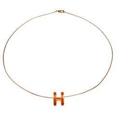 Hermès - Chaîne oméga plaquée or rose - Laque orange - Collier pendentif Pop H