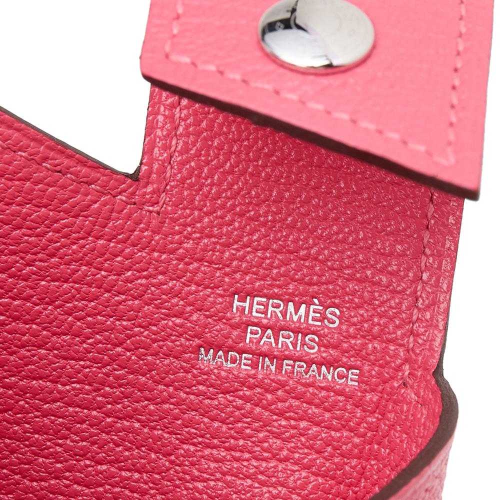 Hermes Rose Lipstick Cherve Leather H Tag Phone Case In New Condition In Dubai, Al Qouz 2