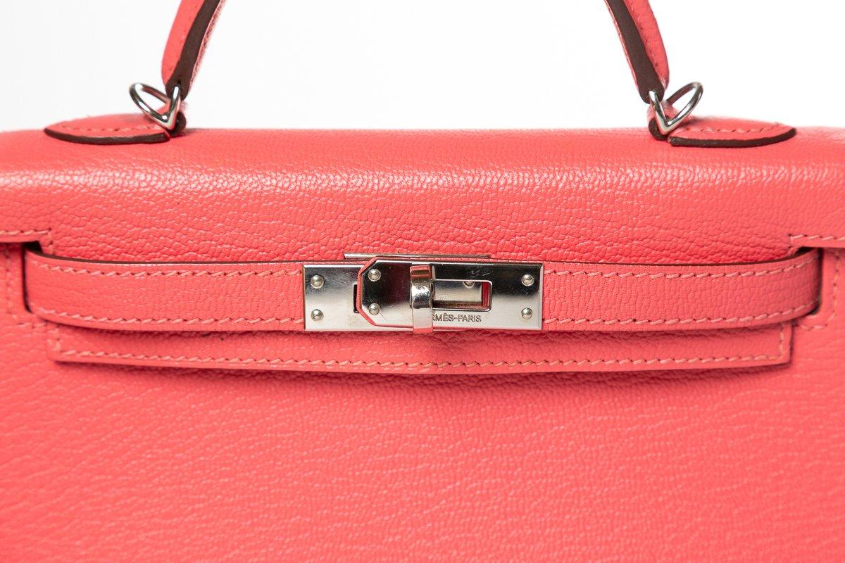 Hermes Rose Lipstick Chevre Leather Mini Kelly Sellier II 20 For Sale 1