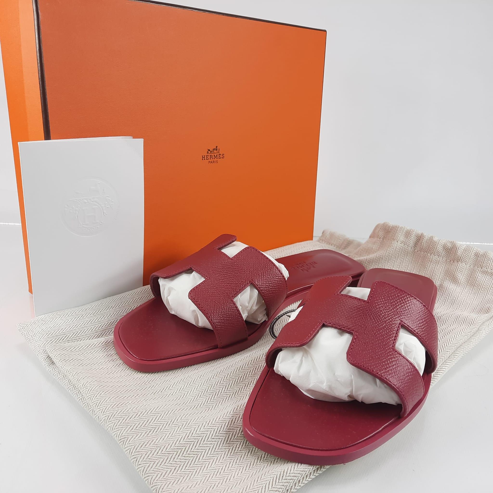 Hermes Rose Magenta Oran sandal Size 38 In New Condition For Sale In Nicosia, CY