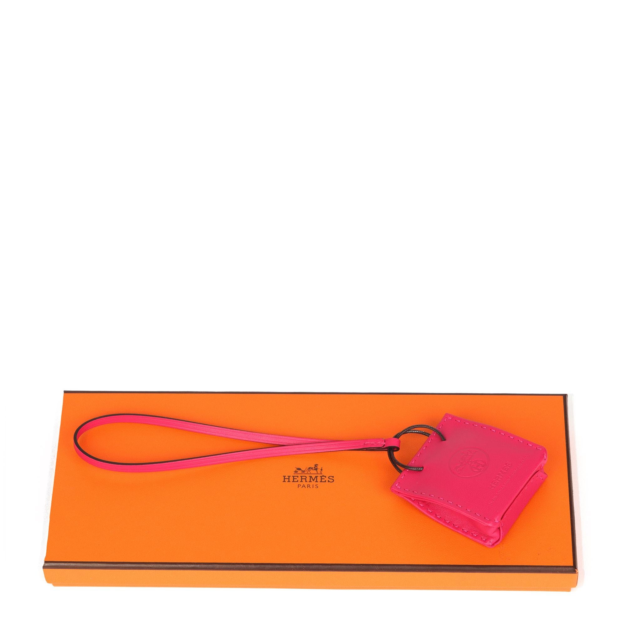 Hermès ROSE MEXICO LAMBSKIN LEATHER SHOPPING BAG CHARM In Excellent Condition In Bishop's Stortford, Hertfordshire
