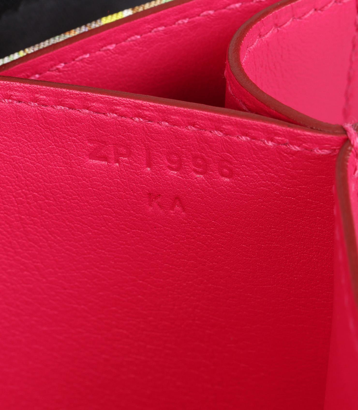 Hermès Rose Mexico Swift Leather & Marble Silk Constance 24 For Sale 4