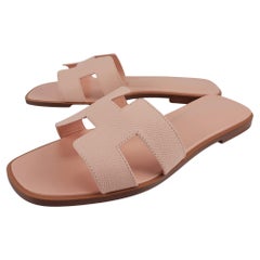 Hermes Rose Pâle Oran sandal Size 37