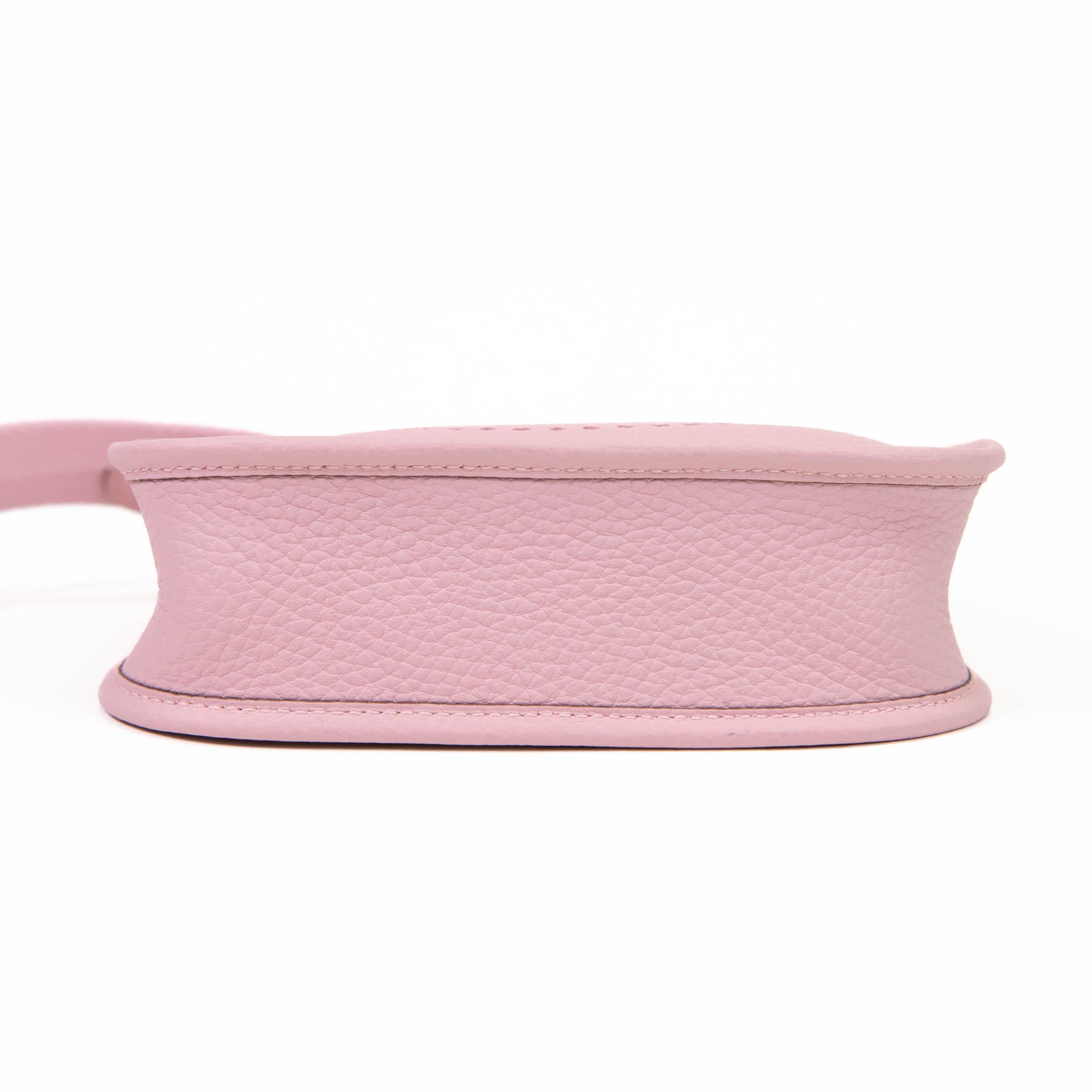 Hermes Rose Pink Taurillon Clemence Leather Evelyne TPM For Sale 1