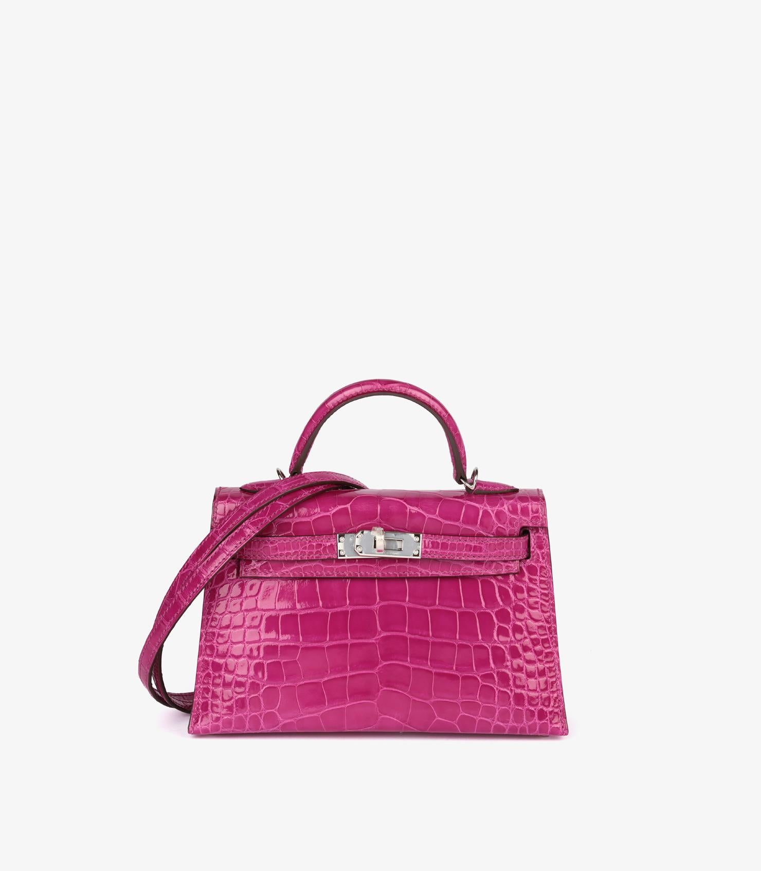 Hermès Rose Scheherazade Shiny Mississippiensis Alligator Leather Kelly 20cm II en vente