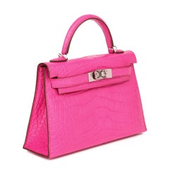 Hermès Rose Shocking Matte Alligator Leather Kelly 20cm II Sellier