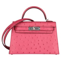Hermès Rose Tyrien Ostrich Leather Kelly 20cm II Sellier