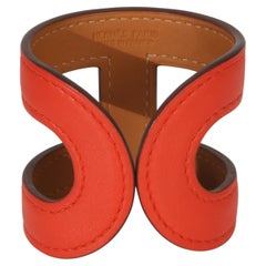 Hermès  Bracelet manchette en cuir Rose Vermillon Ano
