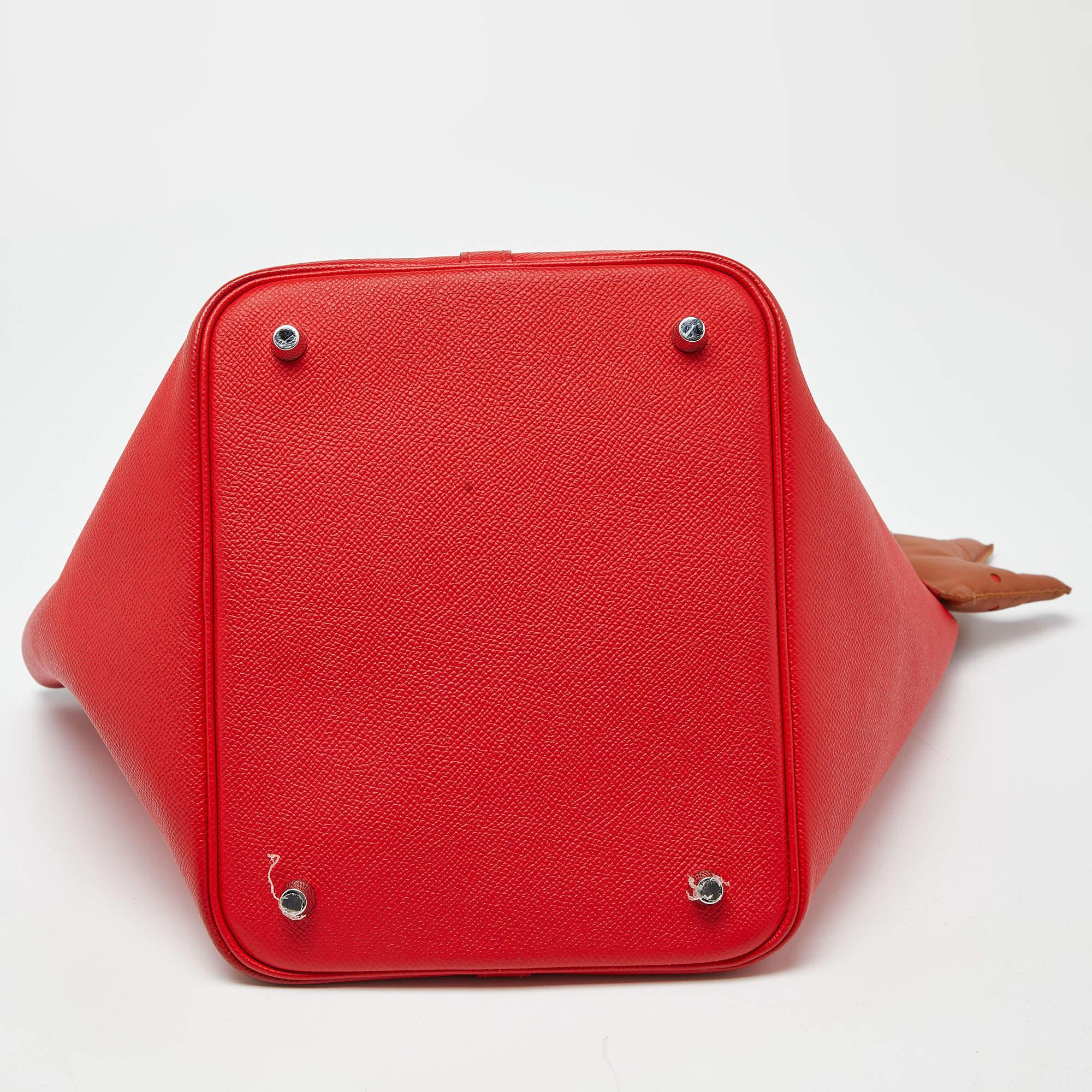 Hermes Rouge Coeur/Blue Du Nord/Rouge H Epsom Leather Picotin Lock 22 Bag For Sale 8