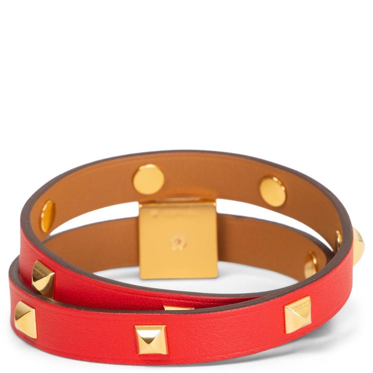 HERMES Rouge de Coeur red leather INFINI CLOUTE DOUBLE TOUR Bracelet T3 For  Sale at 1stDibs | bracelet hermes rouge, hermes as de coeur bracelet,  hermes t3