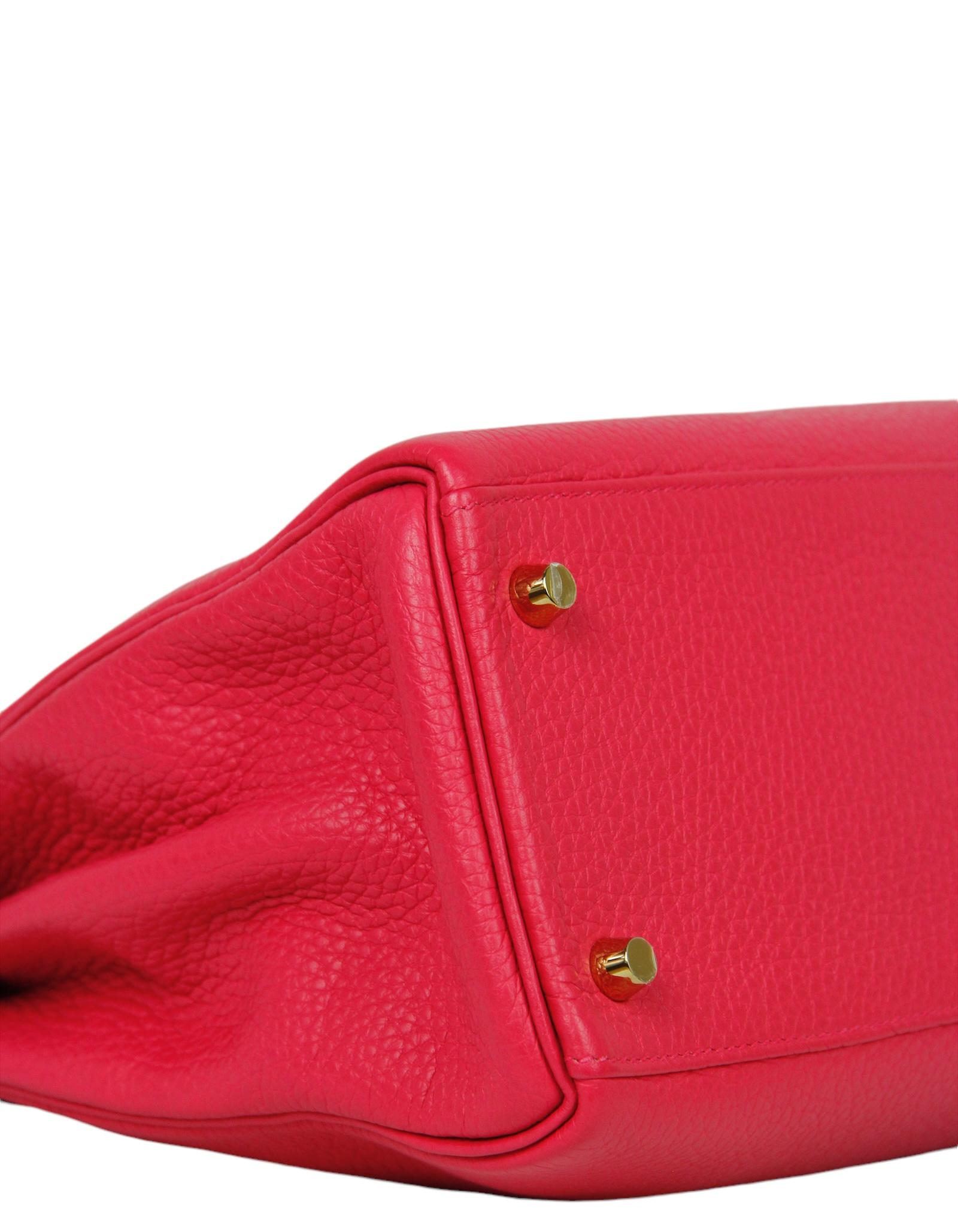 Women's Hermes Rouge Extreme Togo Leather 28cm Retourne Kelly Bag GHW For Sale