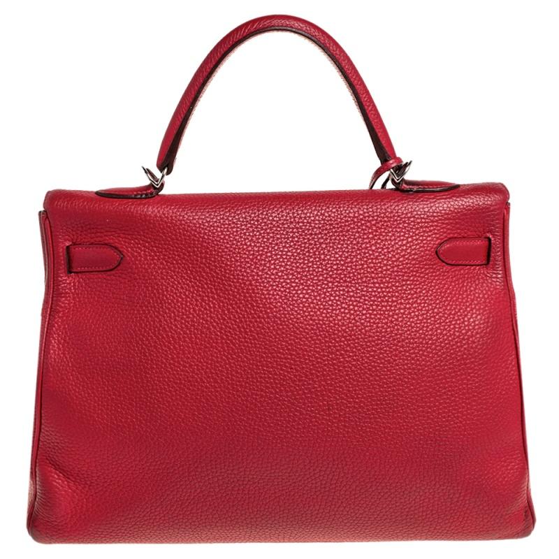Inspired by none other than Grace Kelly of Monaco, Hermes Kelly is carefully hand-stitched to perfection. This Kelly Retourne is crafted from Taurillon Clemence leather and has palladium-finished hardware. Retourne has a more casual look and is