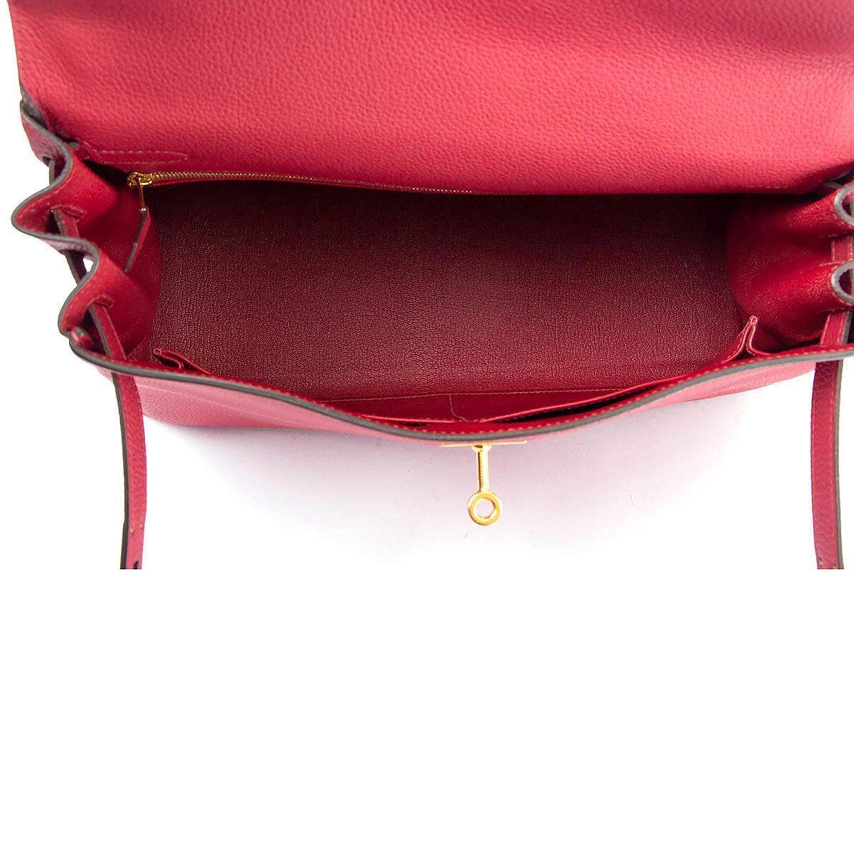 Women's HERMES Rouge Grenat Togo leather KELLY 32 RETOURNE Bag w Gold For Sale