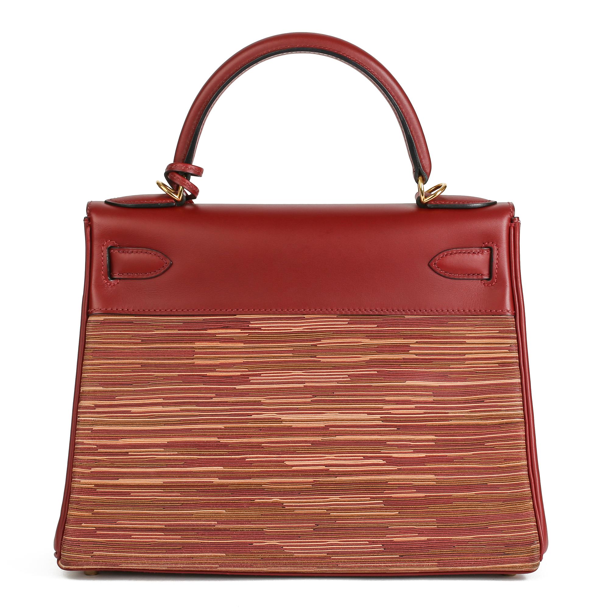 Hermès Rouge H Box Calf Leather Vibrato Kelly 28cm Retourne en Excelente estado para la venta en Bishop's Stortford, Hertfordshire