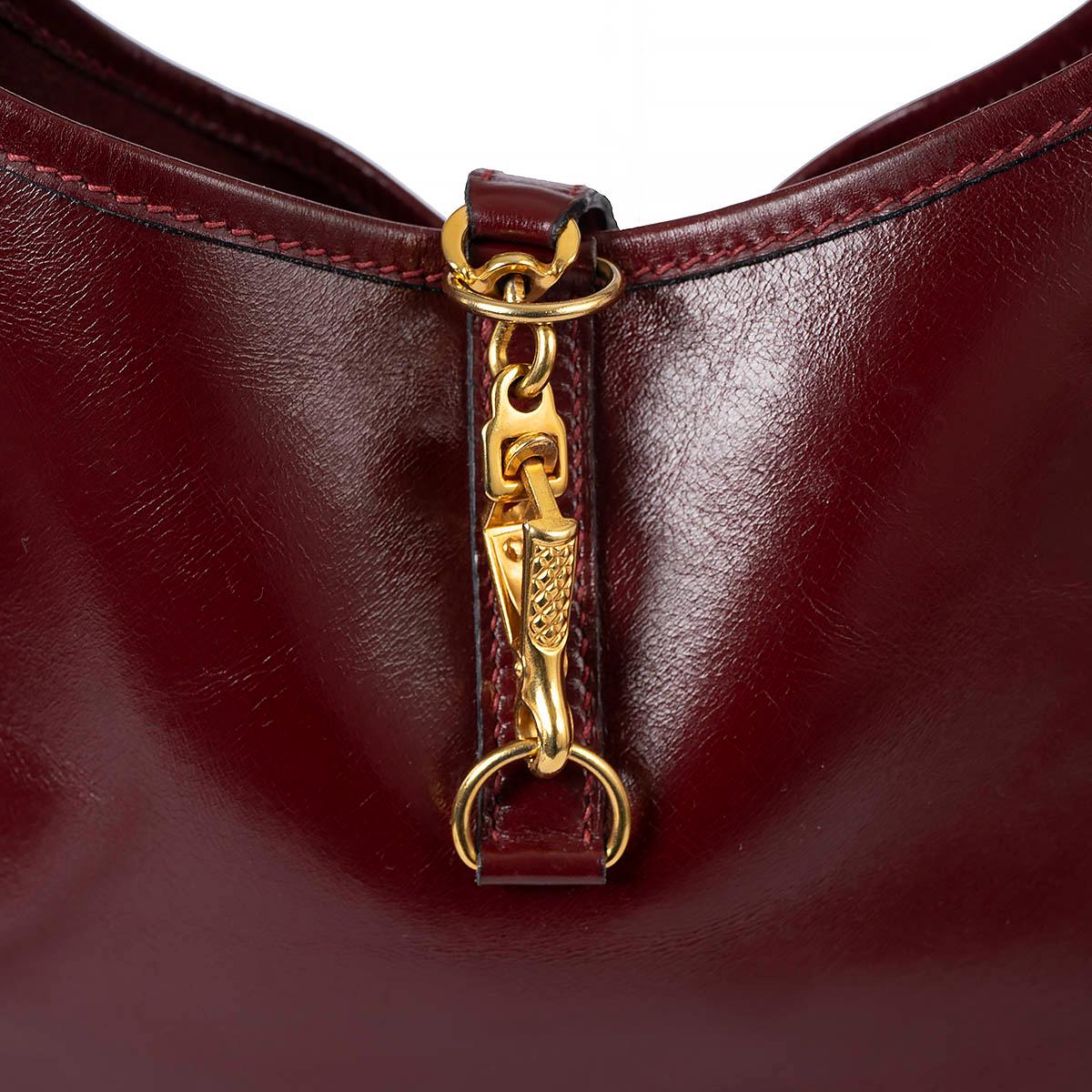 HERMES Rouge H burgundy Box leather TRIM 31 Hobo Bag Ghw For Sale 2