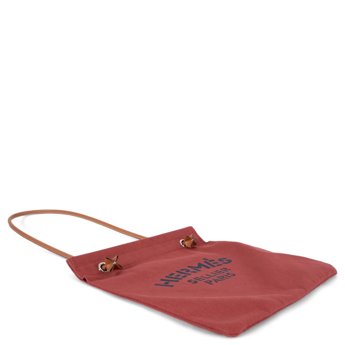 Women's HERMES Rouge H / Gold Toile Herringbone ALINE GROOMING Bag For Sale