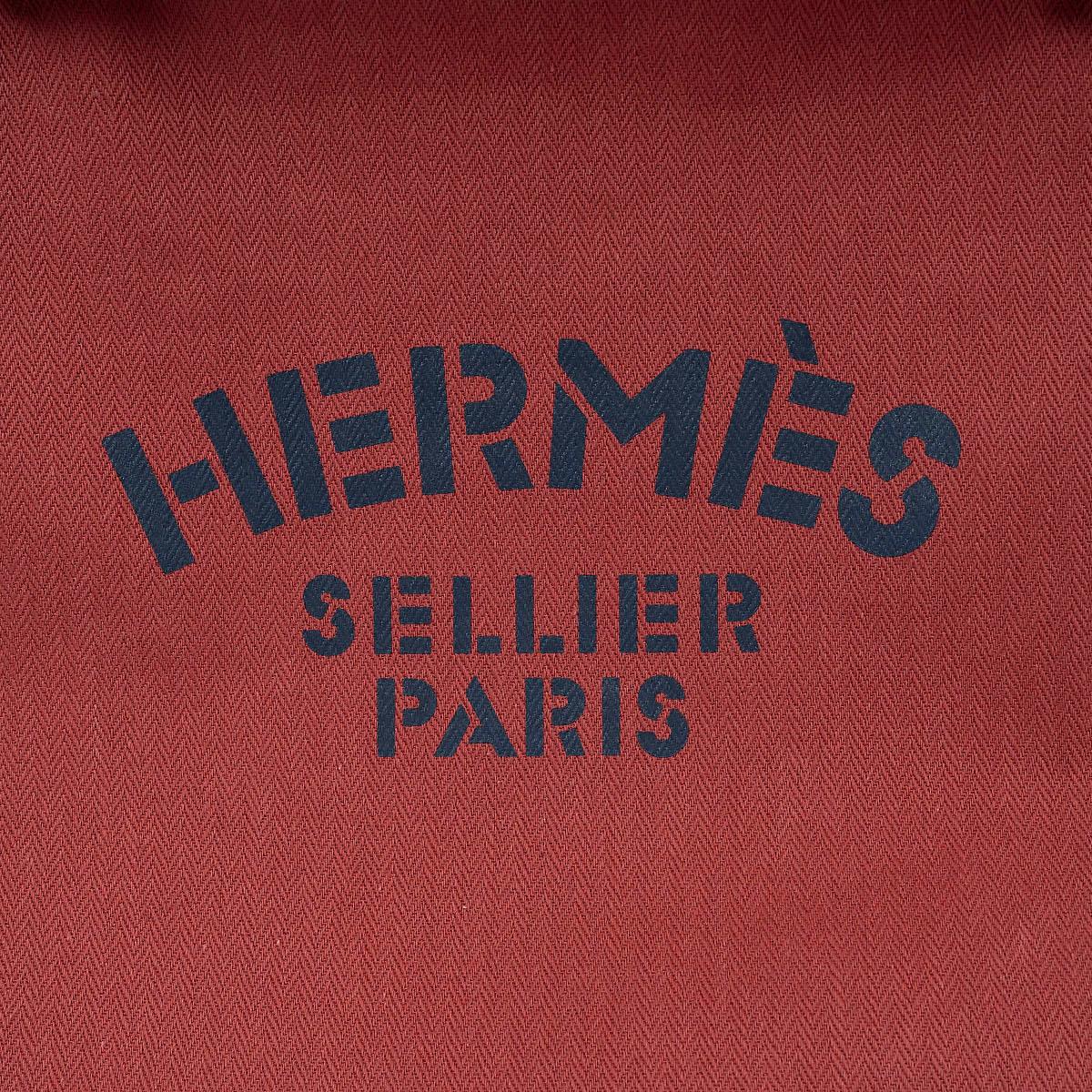 HERMES Rouge H / Gold Toile Herringbone ALINE GROOMING Tasche im Angebot 1