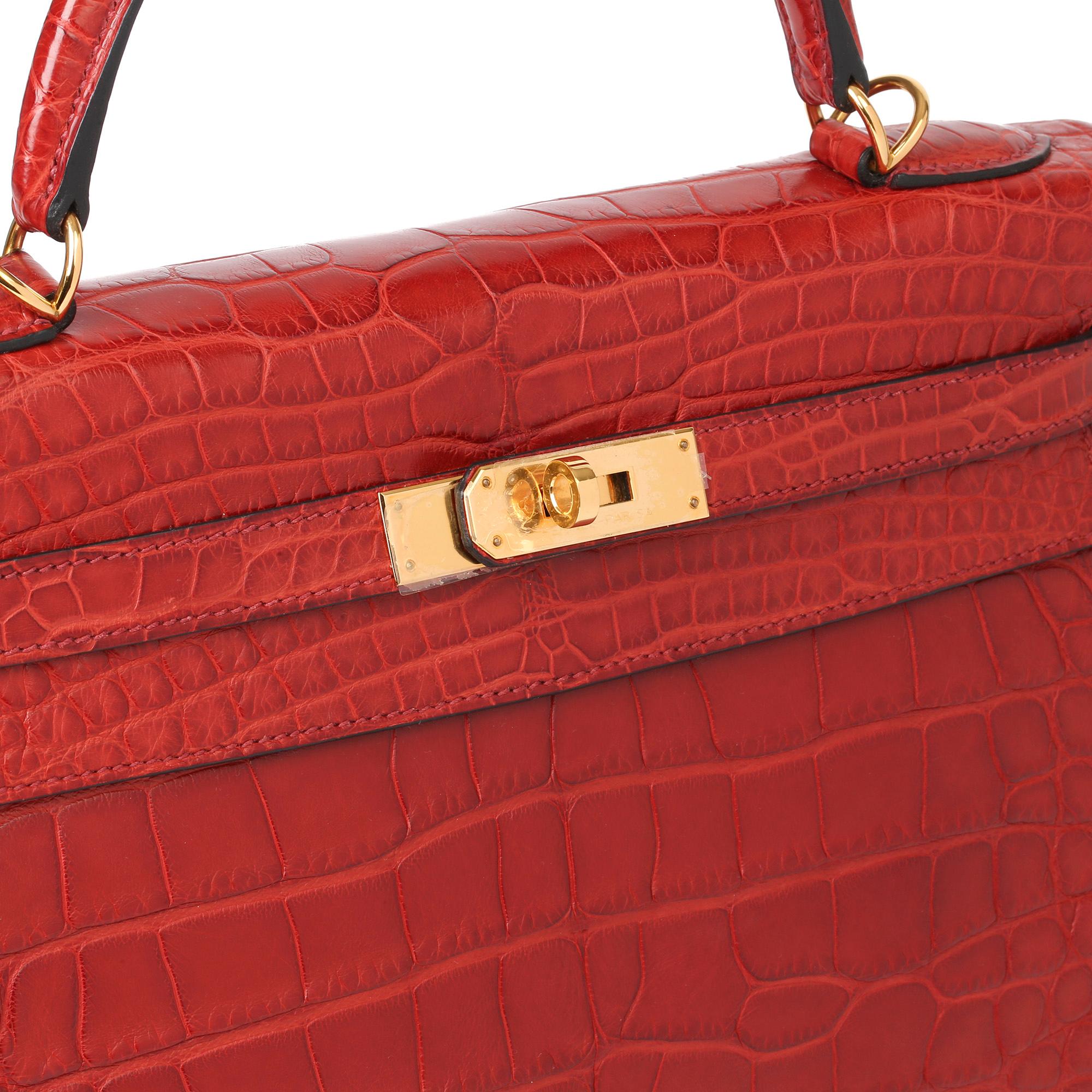 Hermès Rouge H Matte Mississippiensis Alligator Leder Kelly 32cm Retourne im Angebot 4
