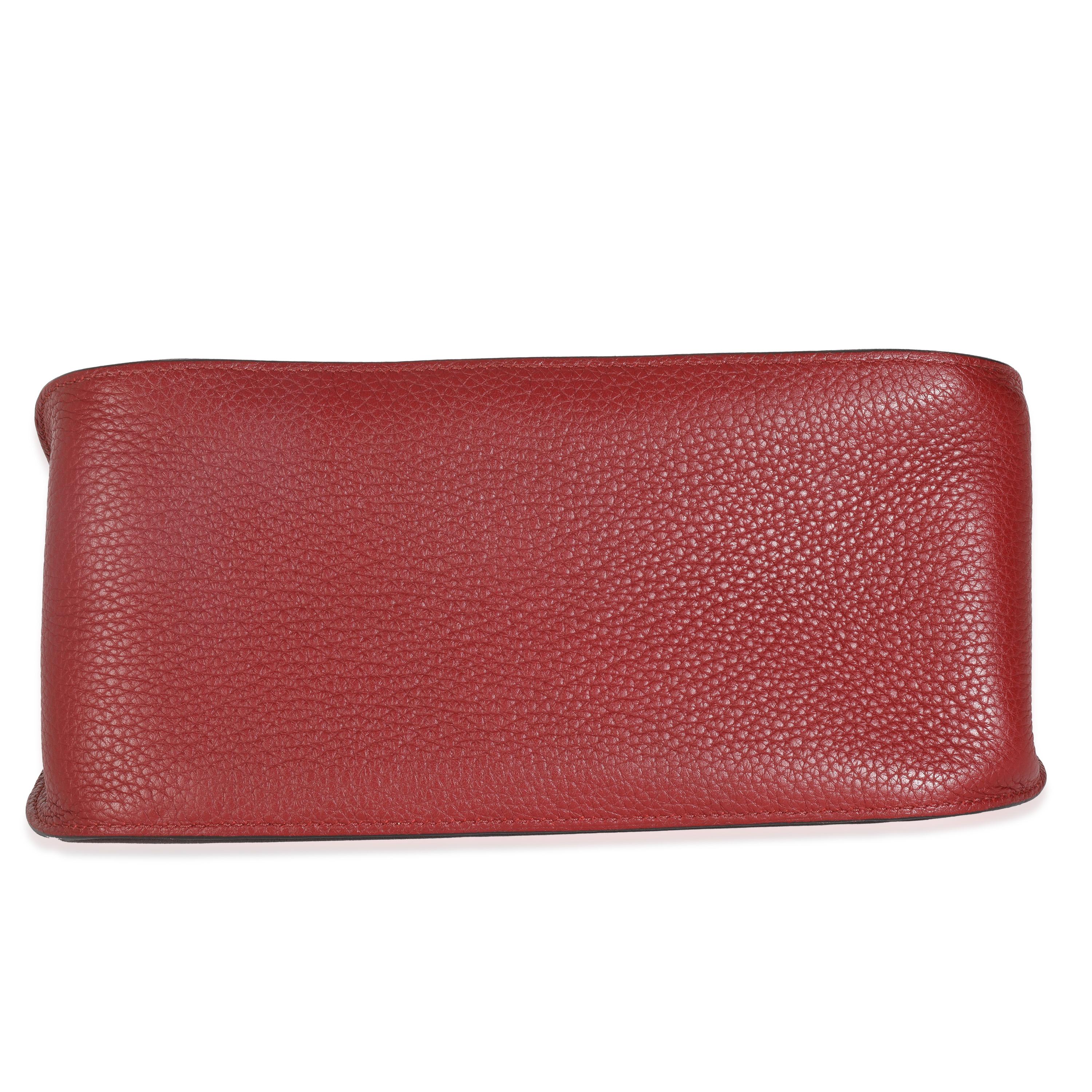 Listing Title: Hermès Rouge H Rouge Casaque Clemence Team Jypsiere 28 PHW
SKU: Z147214
MSRP: 7750.00 USD
Condition: Pre-owned 
Handbag Condition: Excellent
Condition Comments: Item is in excellent condition and displays light signs of wear. Faint