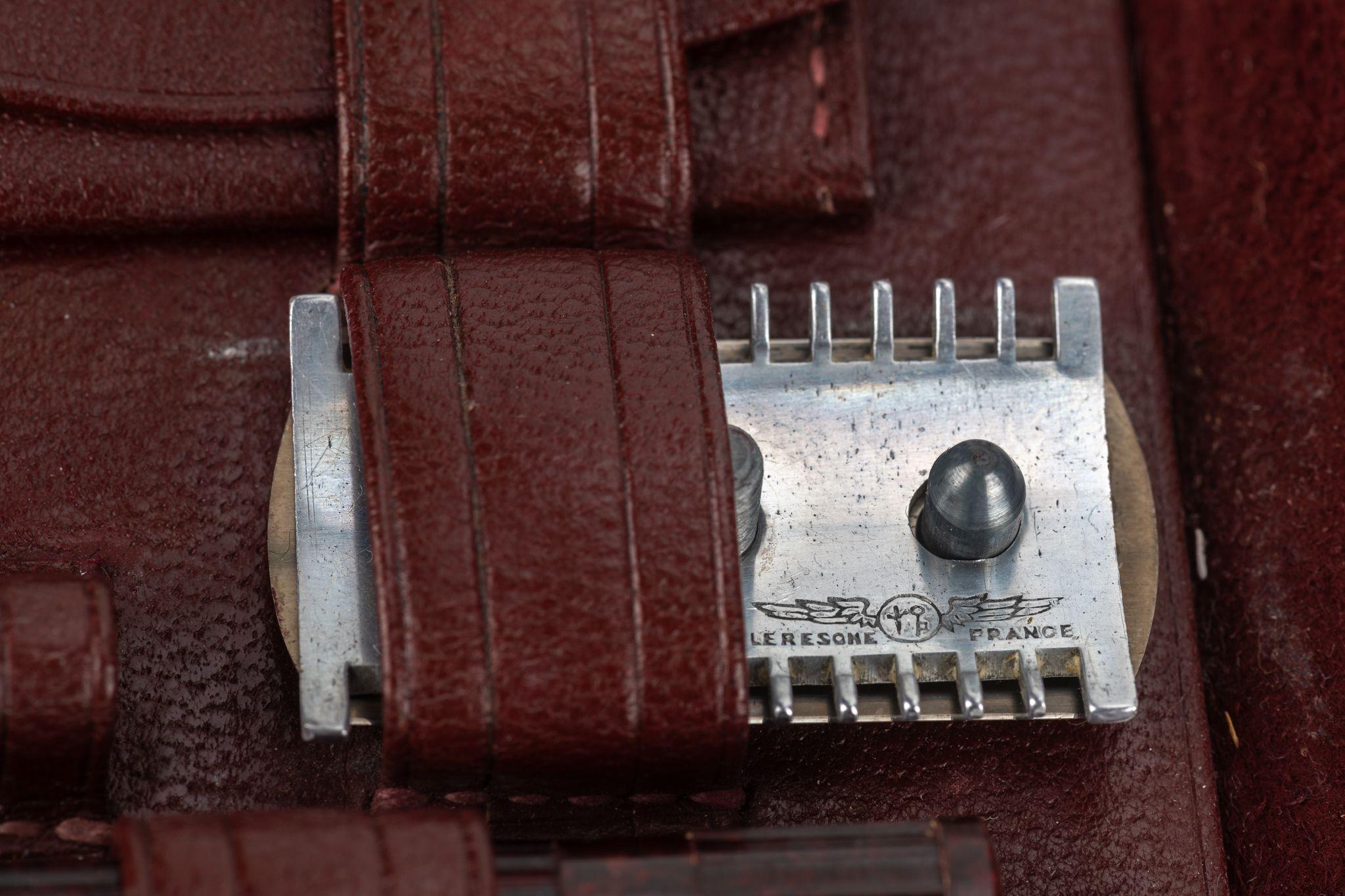 Hermès Rouge H Vintage Pflegeset im Angebot 9