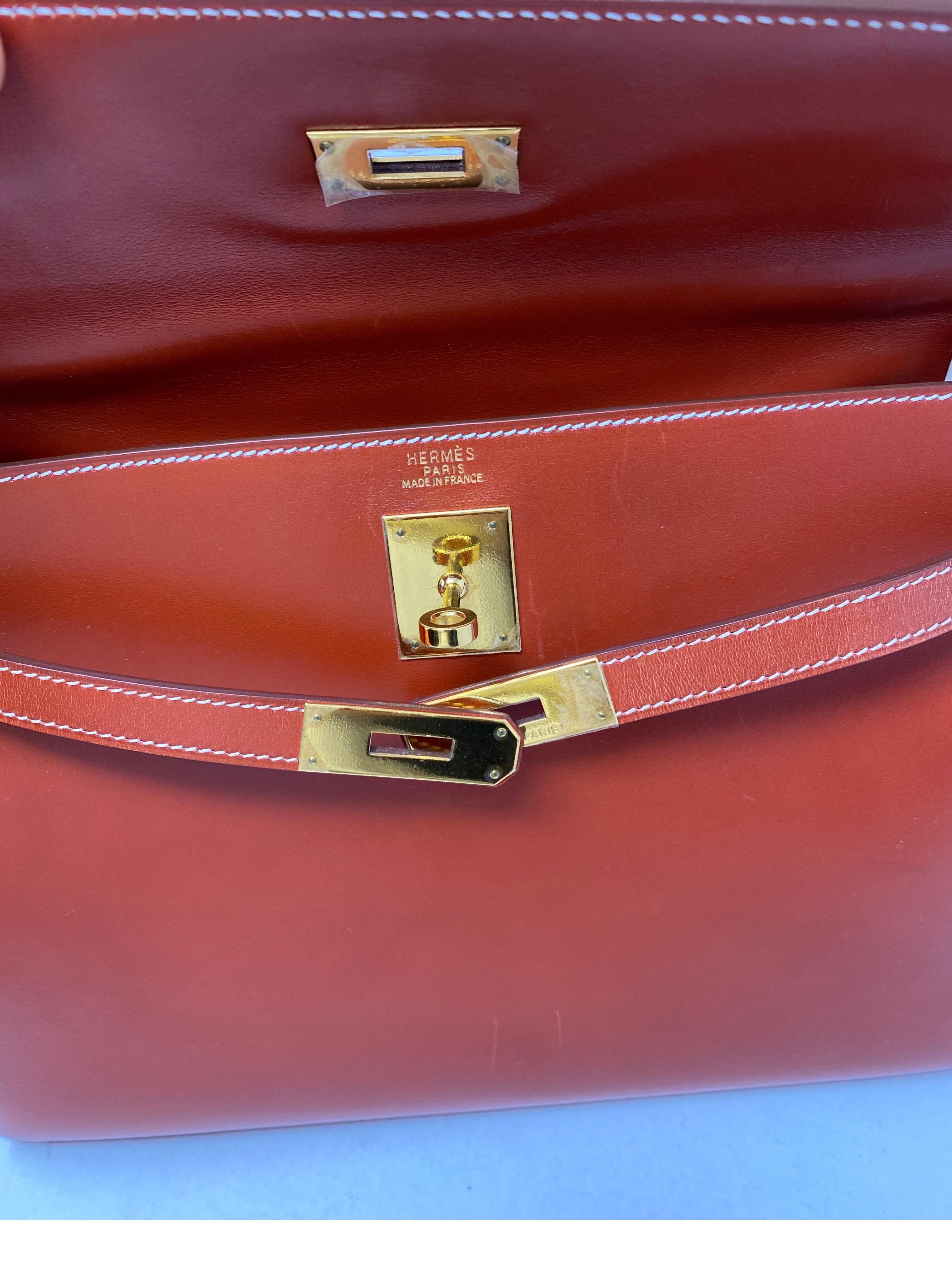 Hermes Rouge Kelly 35 Tadelakt Griss Interior Bag 10