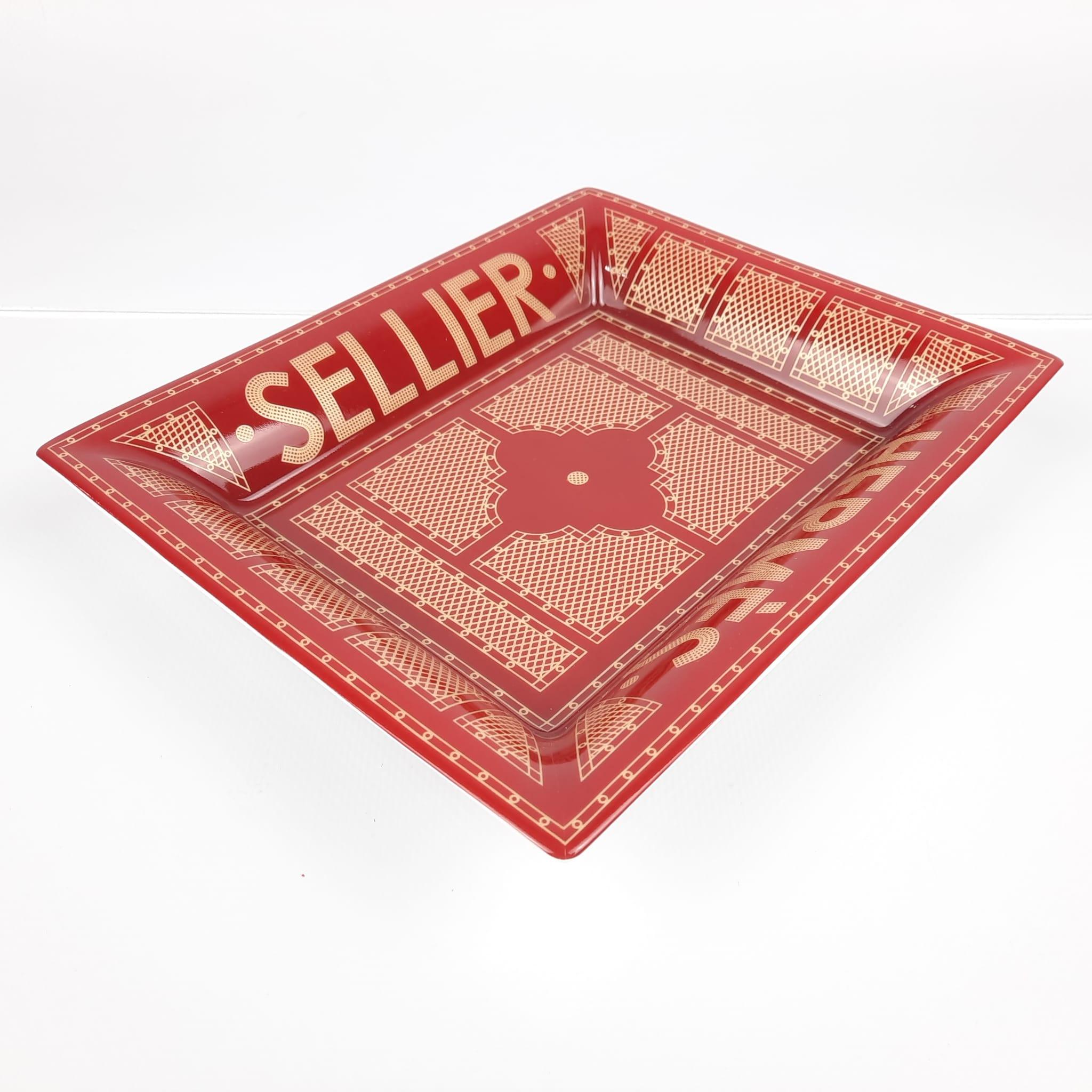 Hermes Rouge / Or Hermès Sellier change tray In New Condition In Nicosia, CY