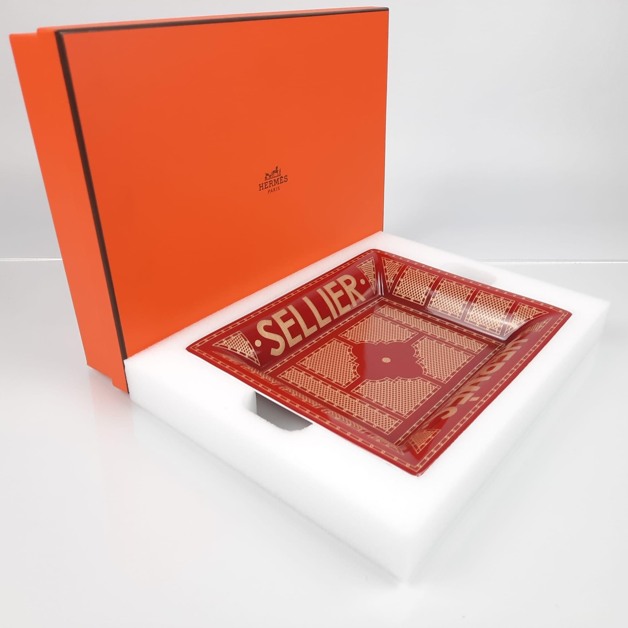 Women's or Men's Hermes Rouge / Or Hermès Sellier change tray