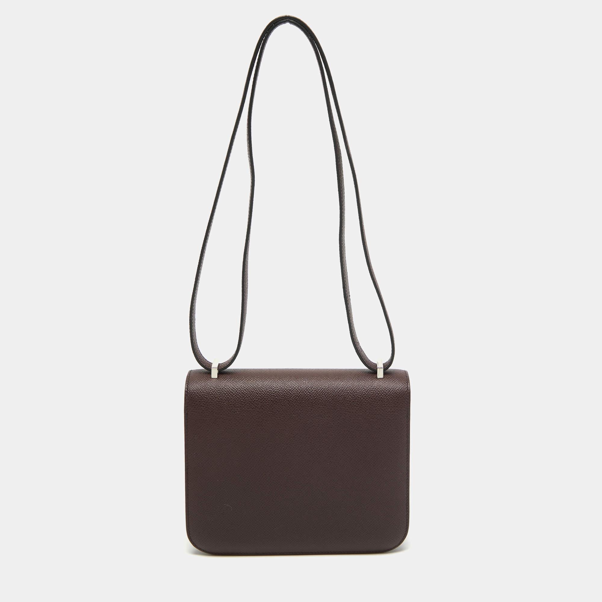 If there is one luxury handbag you want to pick, it has to be a Hermès bag! Crafted by hand, the creation is an ultimate pick for an investment-worthy choice.

Includes: Original Box, Brand Dustbag