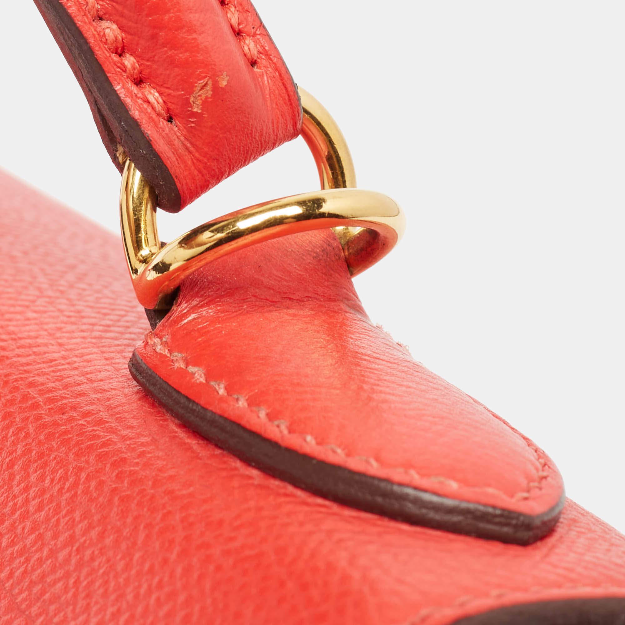 Hermes Rouge Tomate Epsom Leather Gold Finish Kelly Sellier 28 Bag For Sale 2
