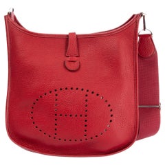 HERMES Rouge Tomate red Clemence leather EVELYNE III 29 PM Crossbody Bag Phw